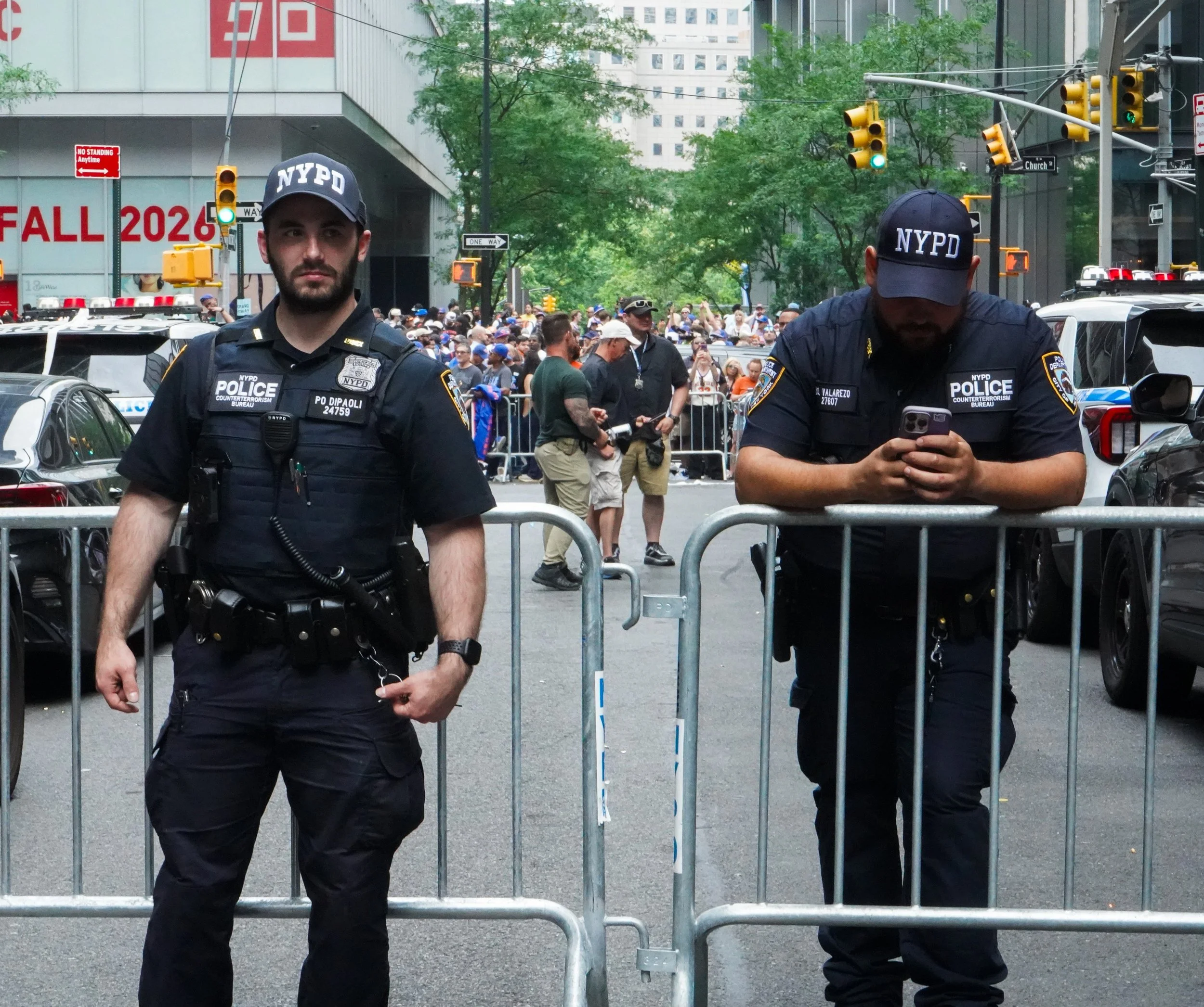 Knicks NYPD.jpg