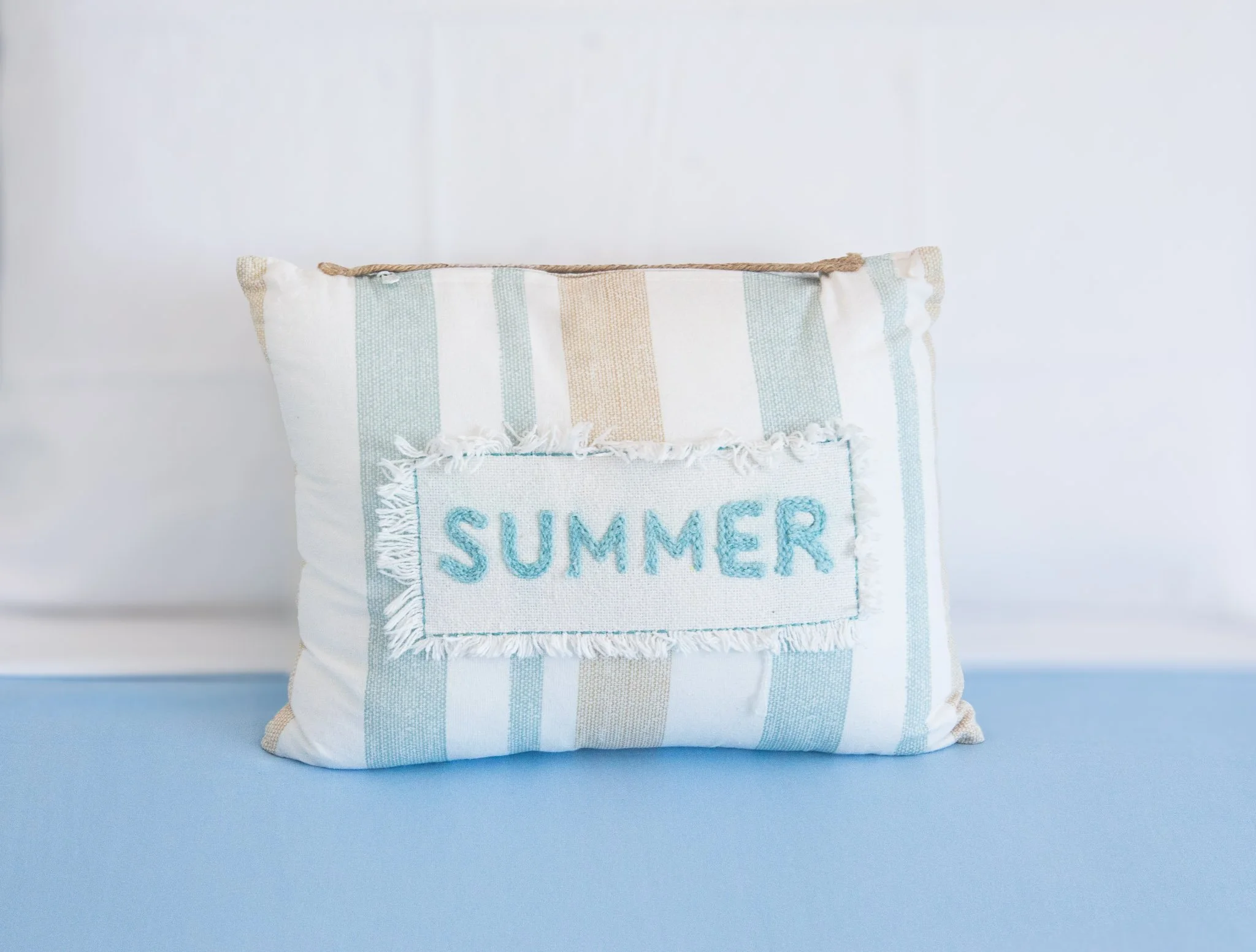 Summer stay in Capri pillow