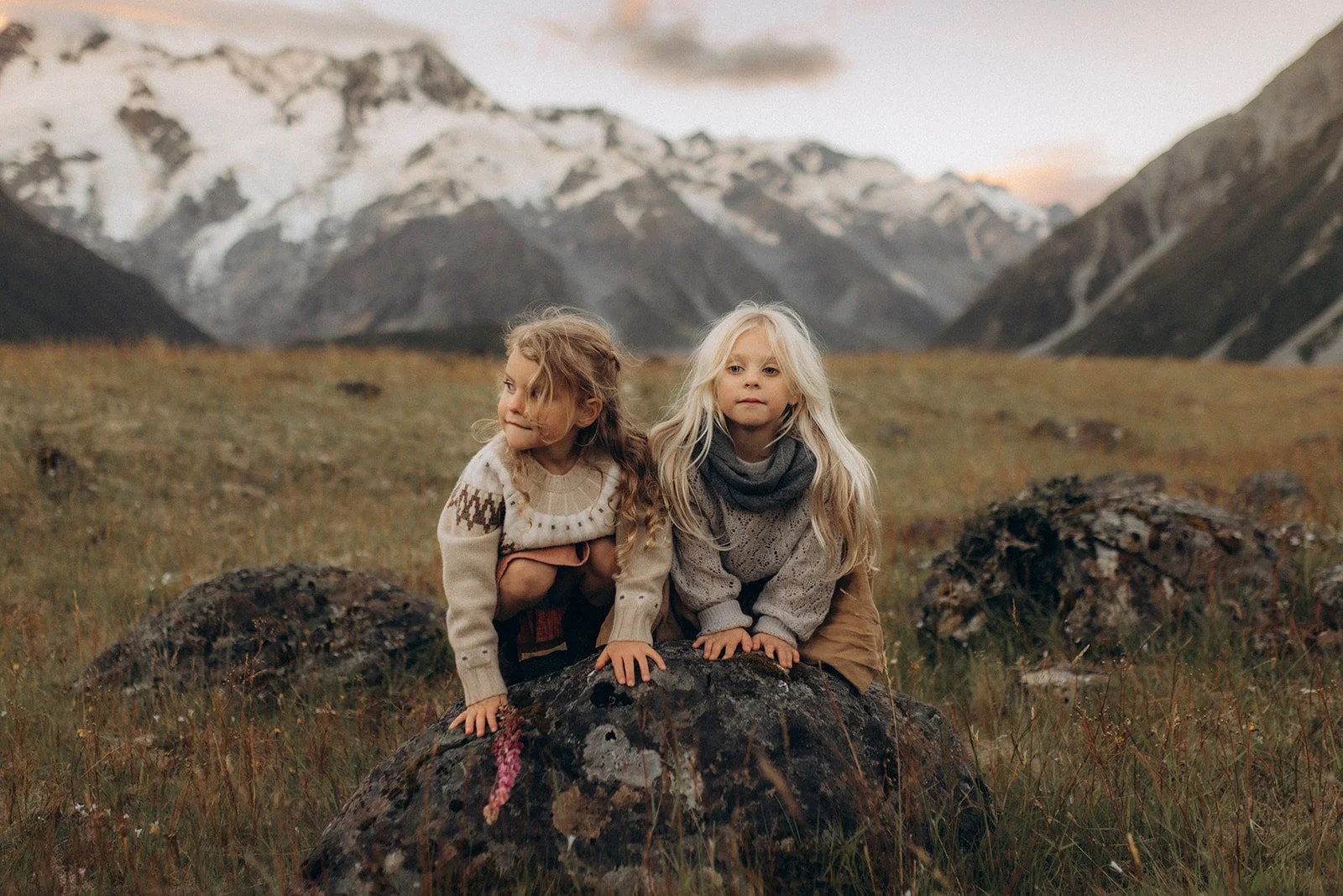  Lawron Maree Photography 
As a photographer just starting out, the topics, details and content was exactly what I needed to get things off the ground. Along with the content in the course, the community that Megan has created with past and current s