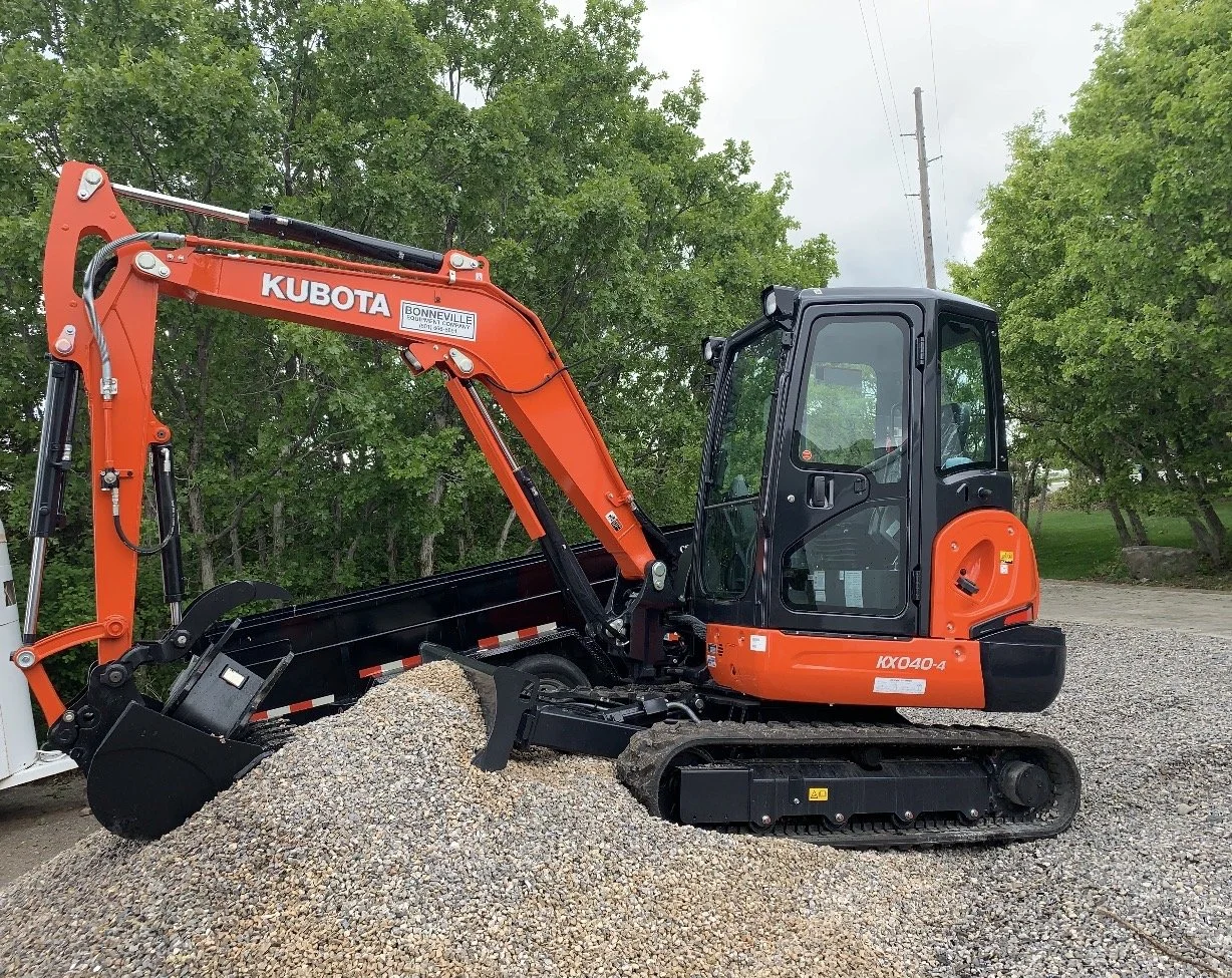 Kubota KX040-4 Mini Excavator Rental