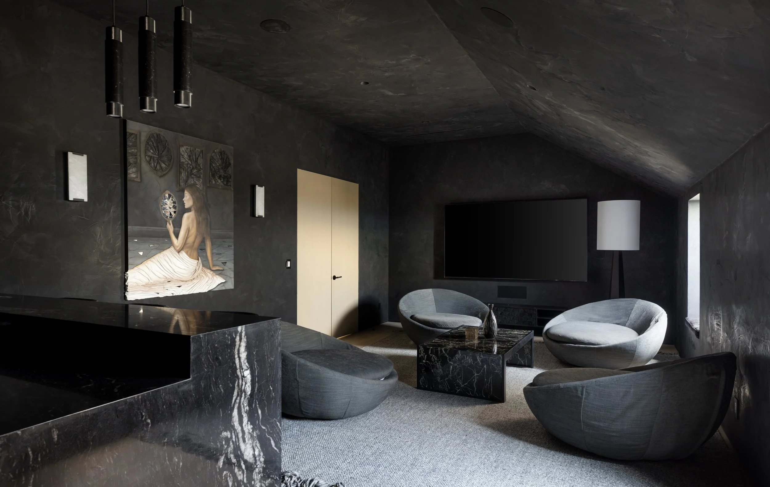 NYC Art Staging Secrets Revealed: What Experts Don't Want You to Know About Penthouse Sales