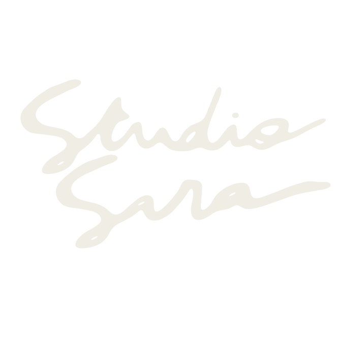 Stylized white cursive text saying "Studio Sara"