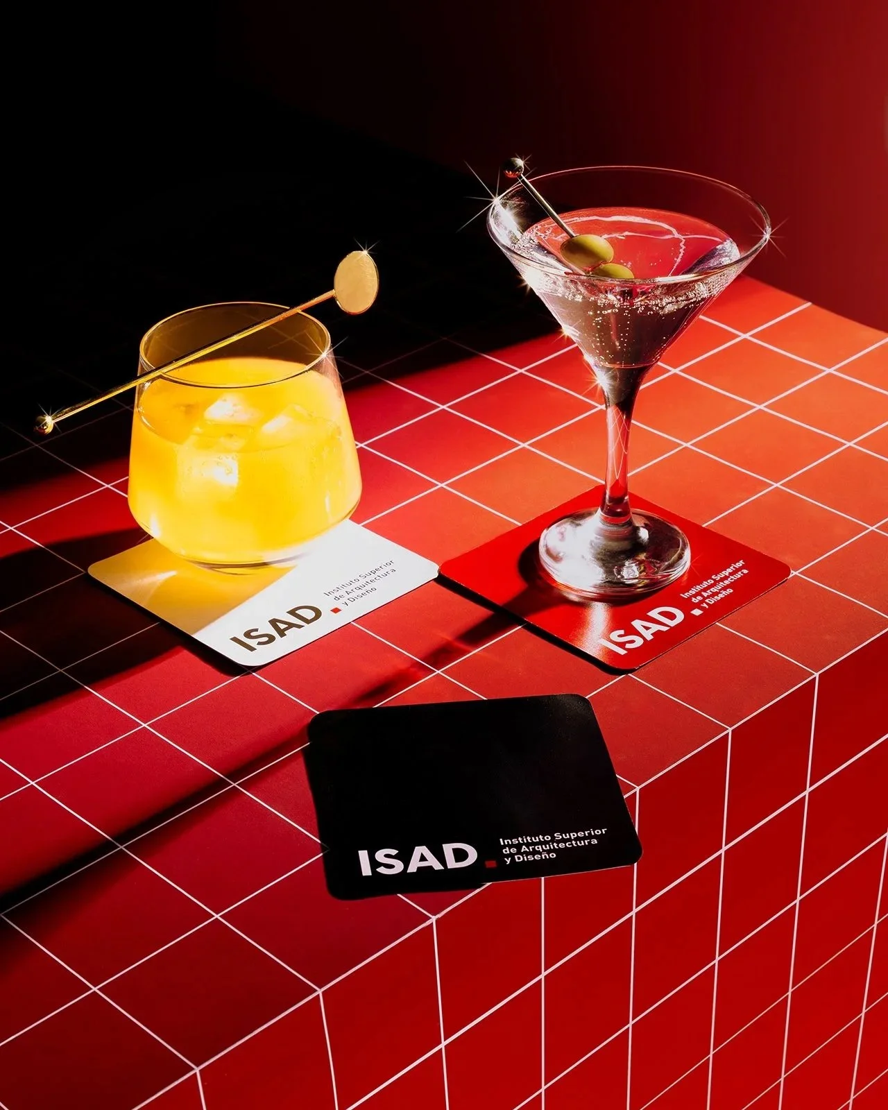 ISAD-2.jpg