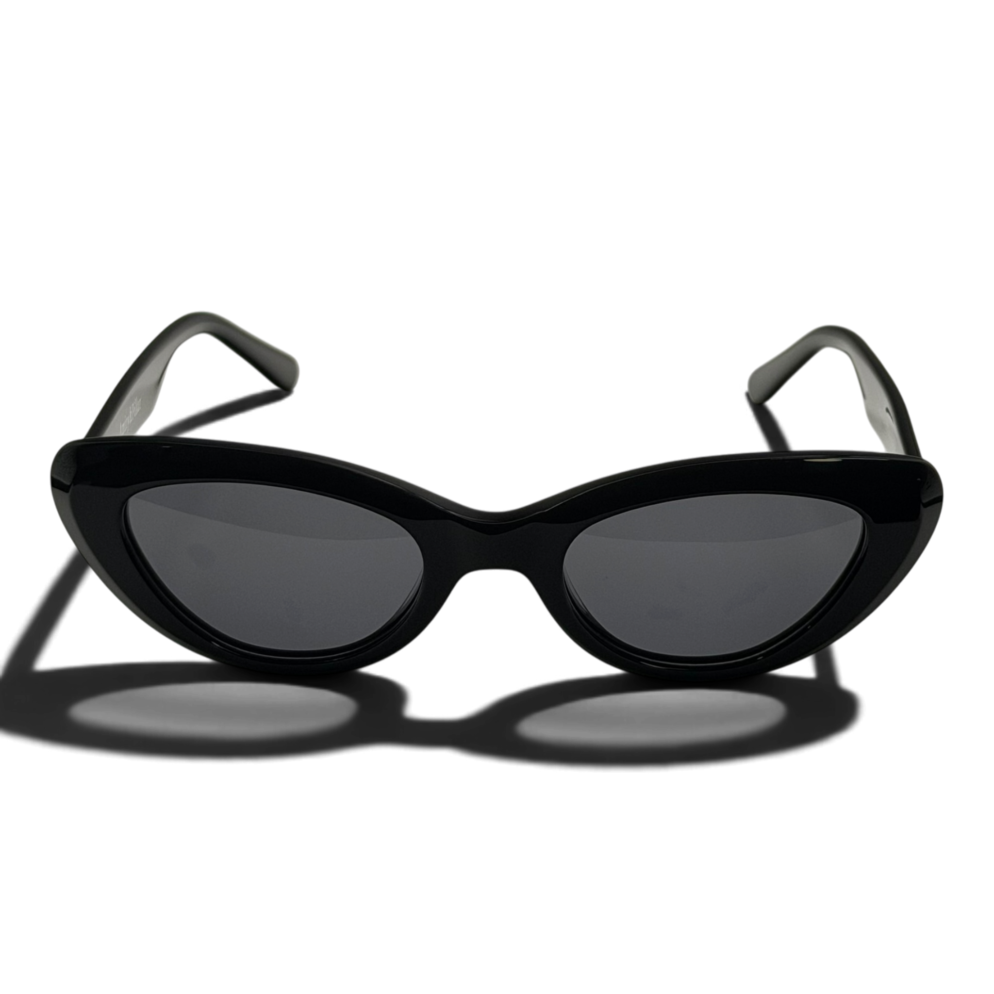 Selene black front transparent web.png