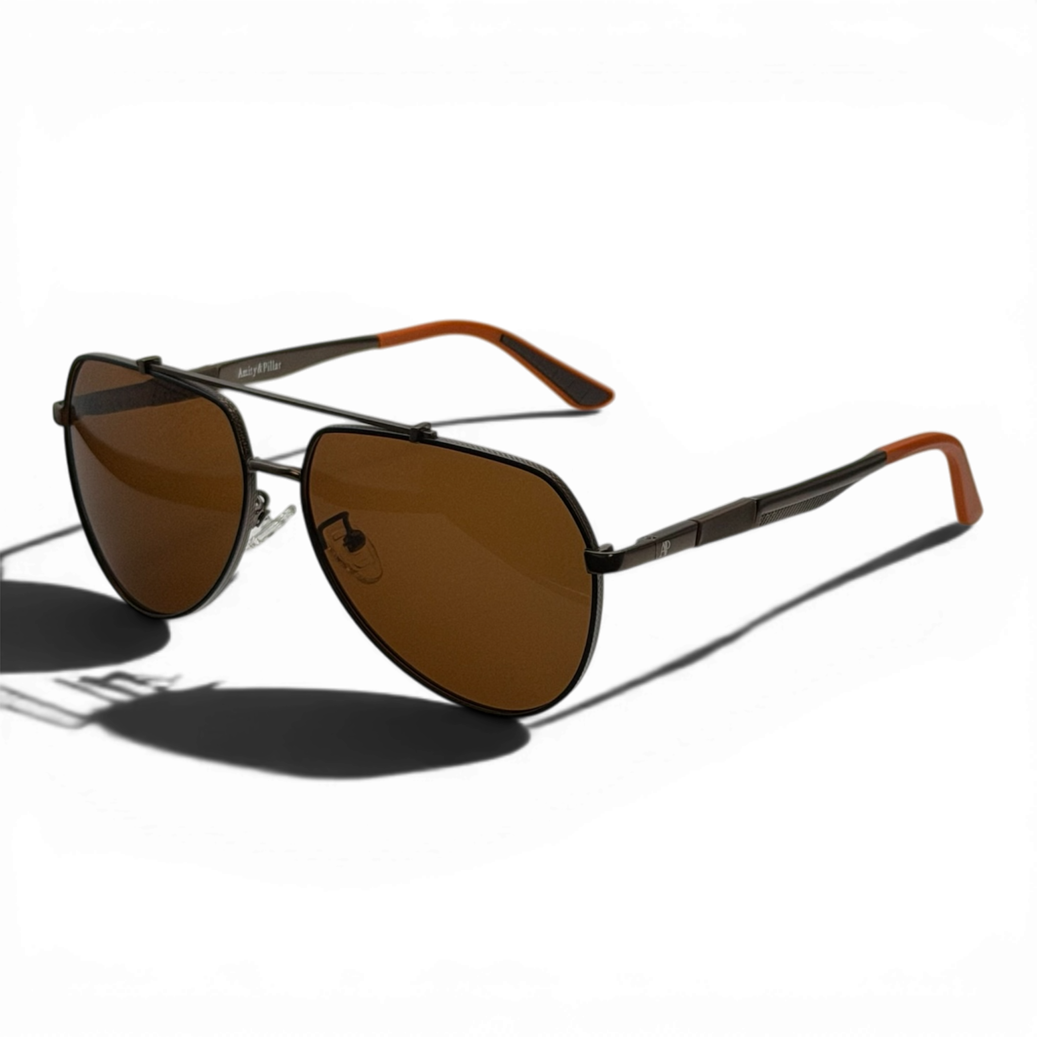 Perseaus brown black transparent web.png