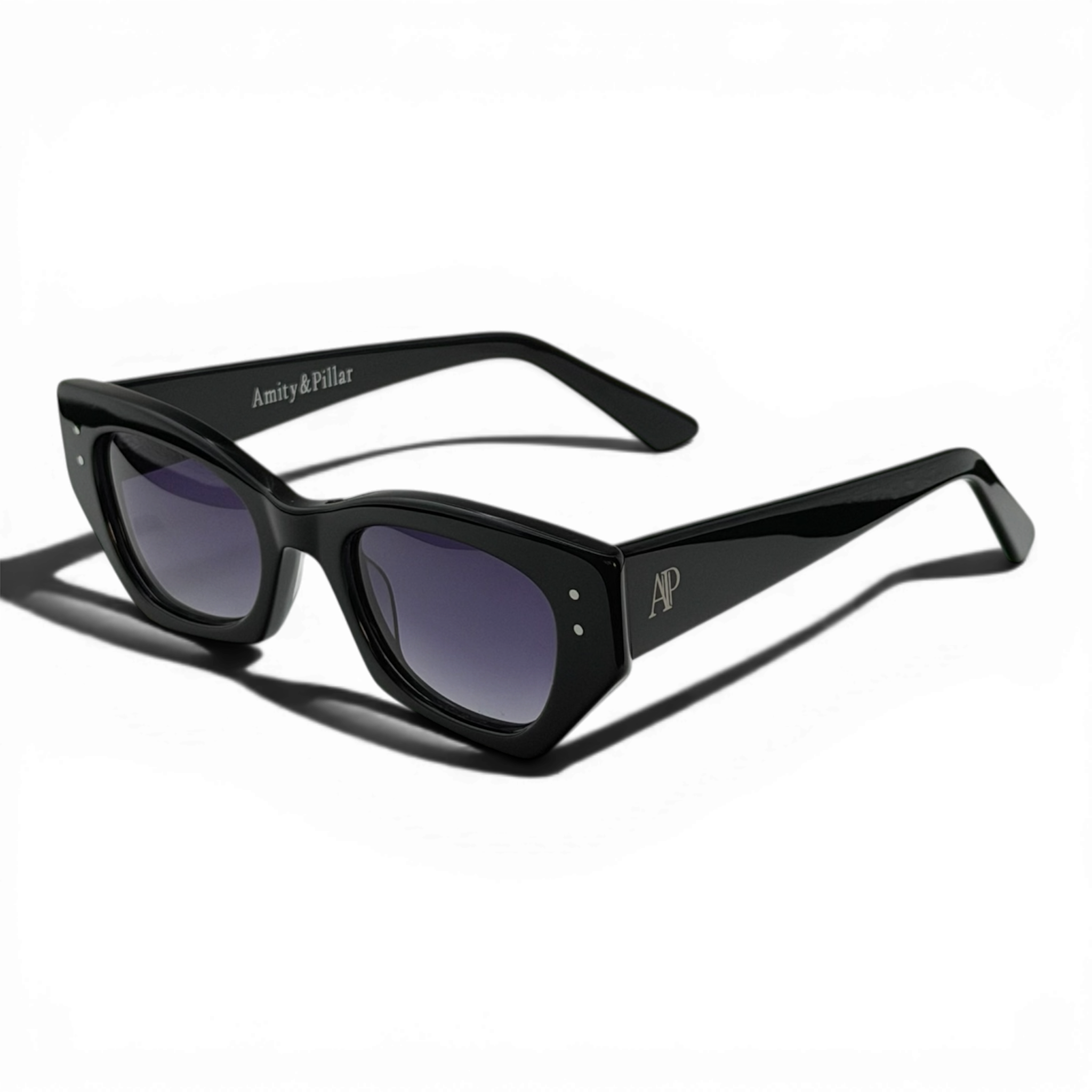 Athena black transparent web.png