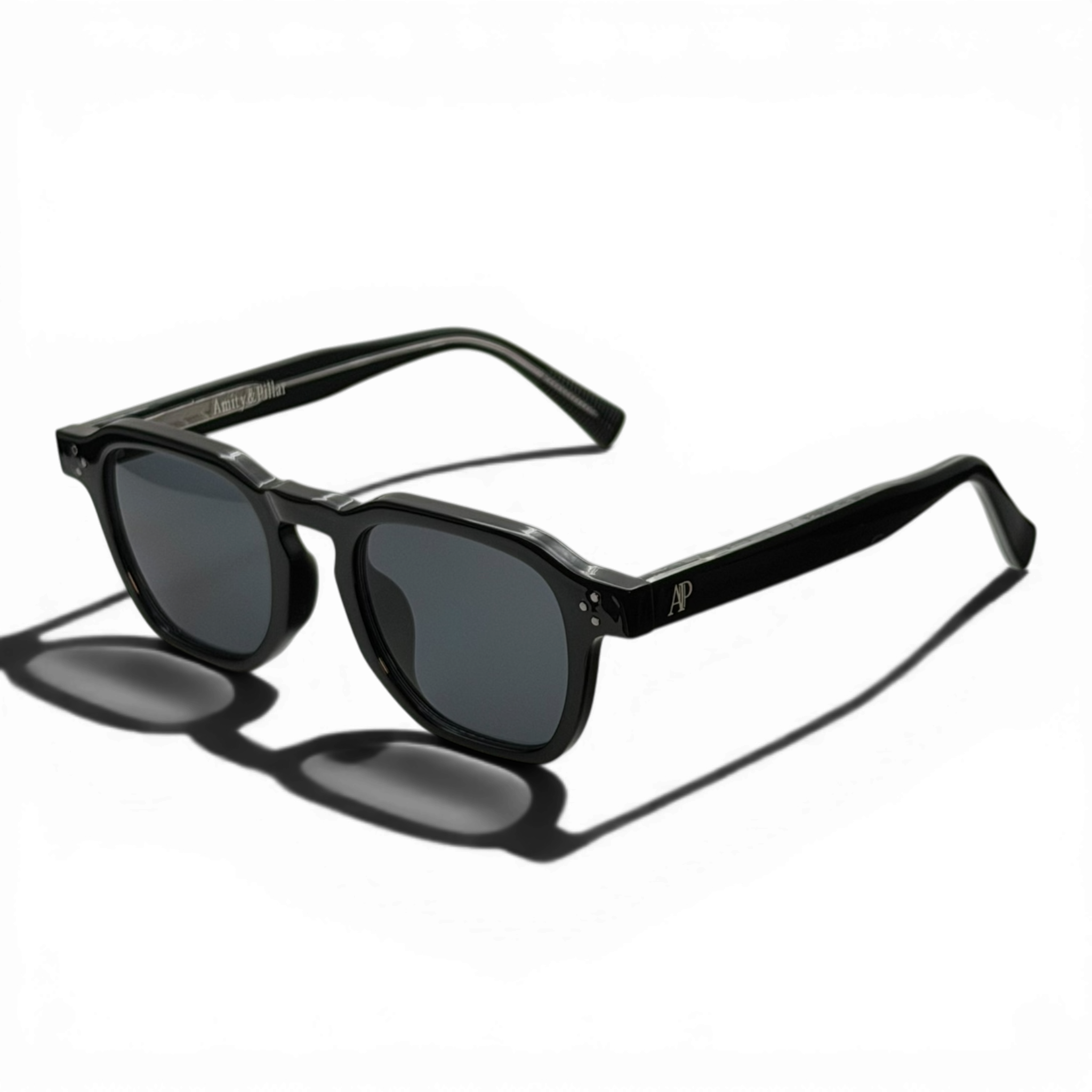 Theseus black transparent web.png