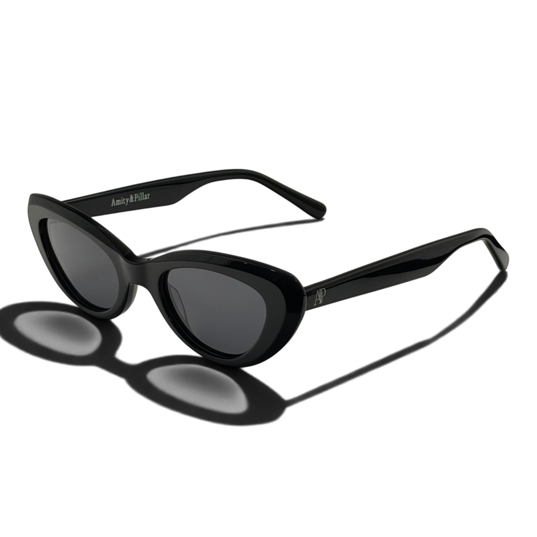 Selene black transparent web.png