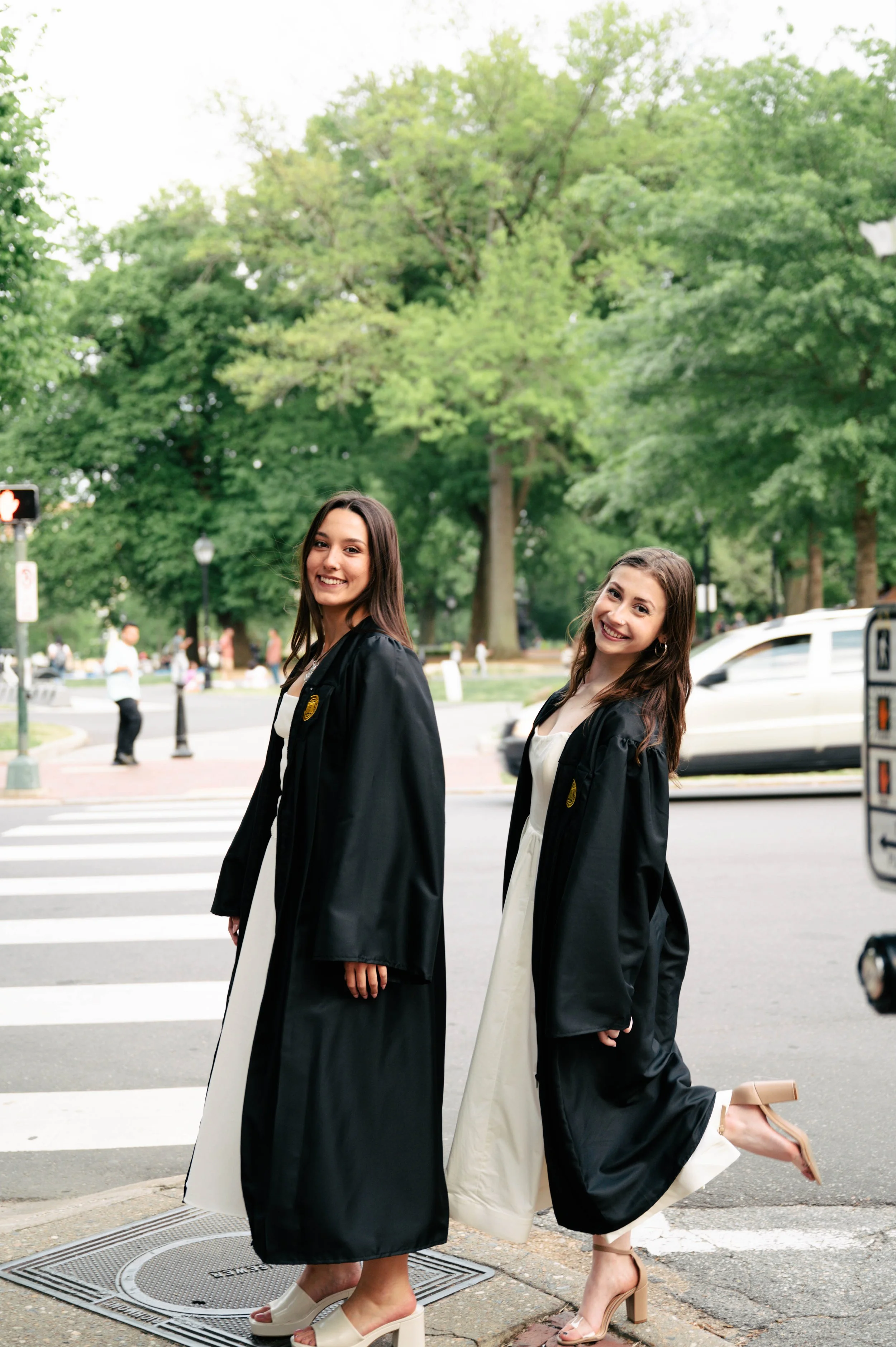 running-across-street-richmond-grad-photos-vcu.jpg