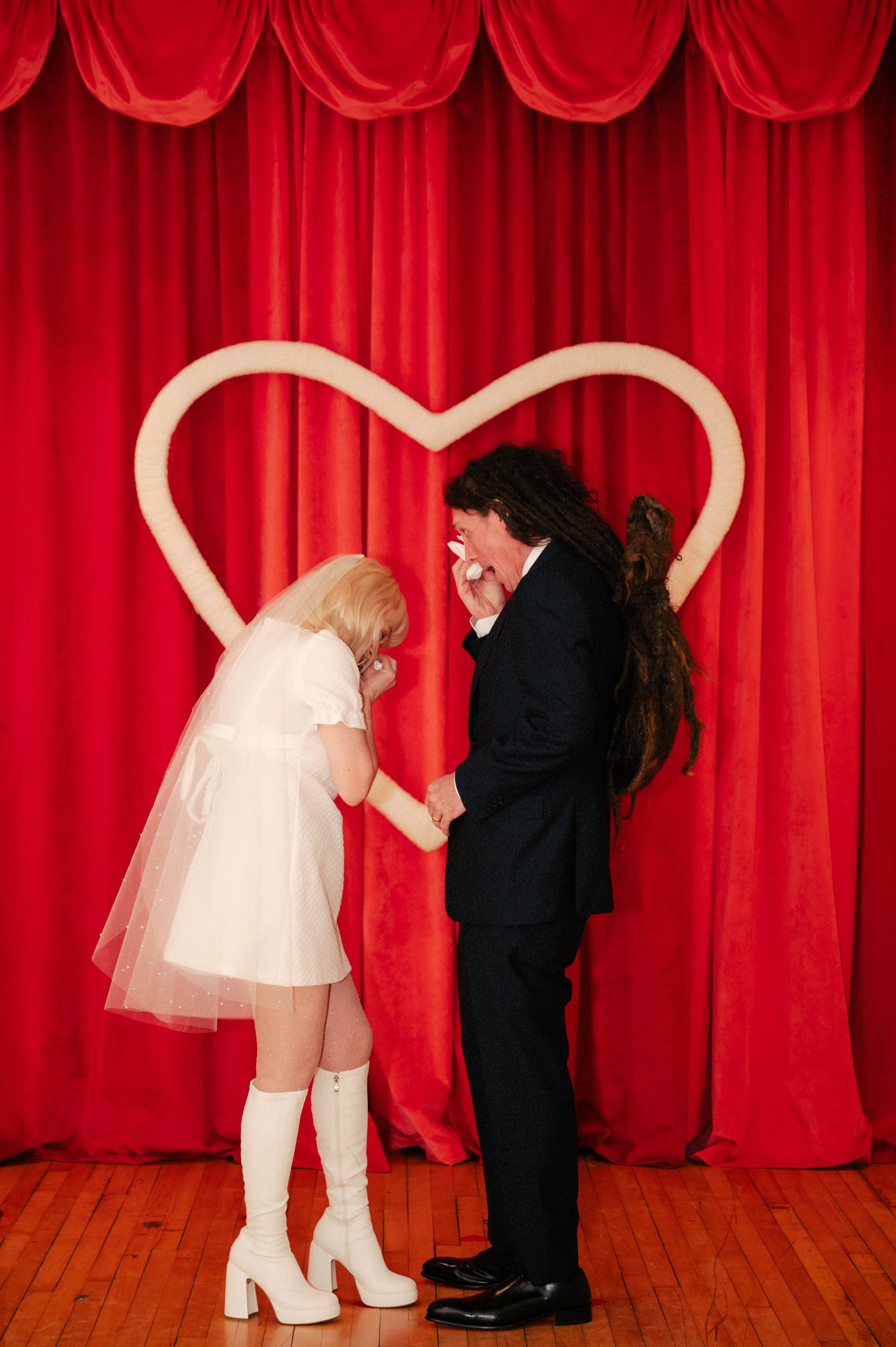 richmond-va-elopement-ceremony-lucky-in-love-chapel-hannah-louise-photo-3.jpg
