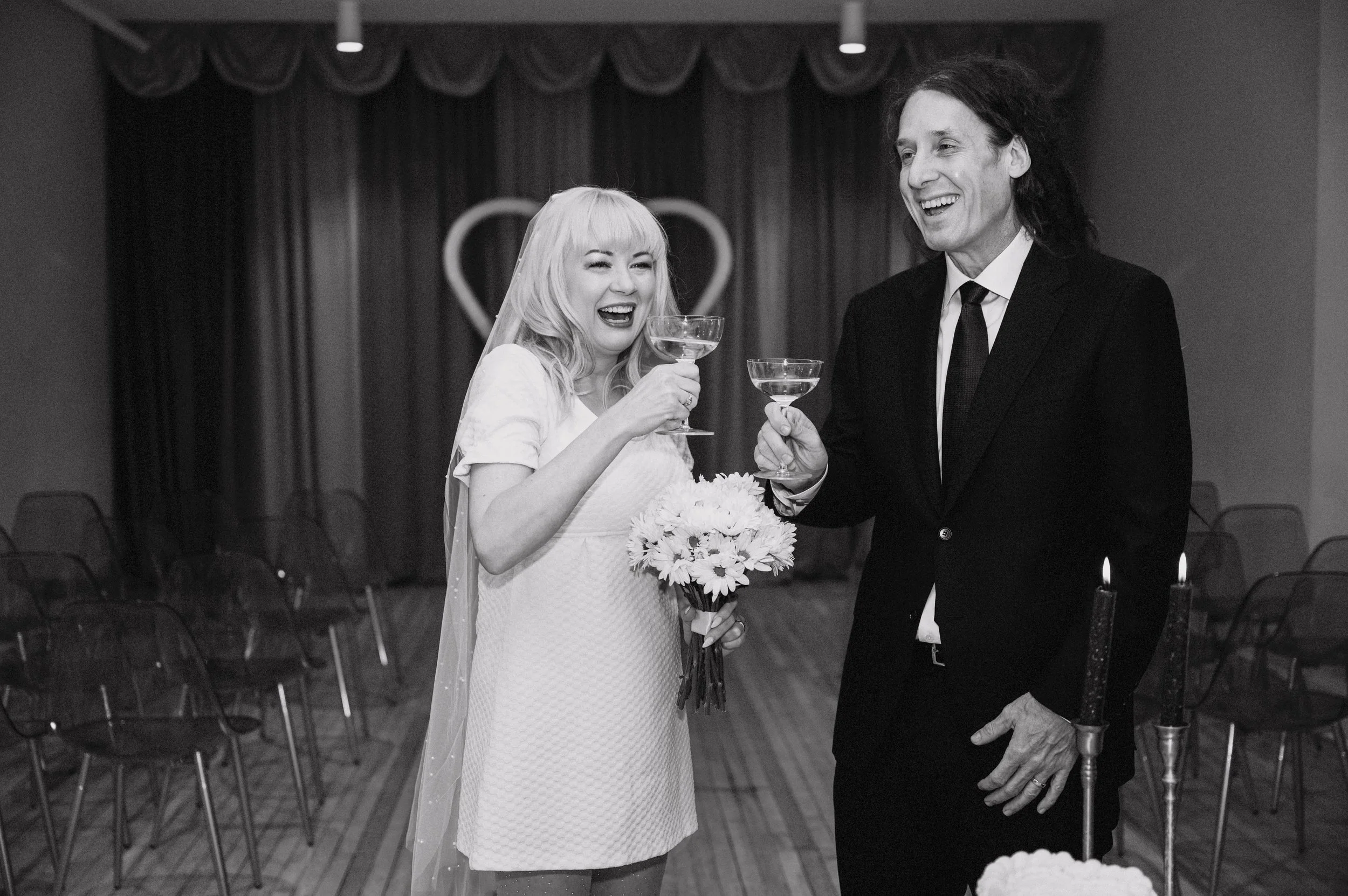 richmond-elopement-cake-cutting-lucky-in-love-hannah-louise-photo-1.jpg