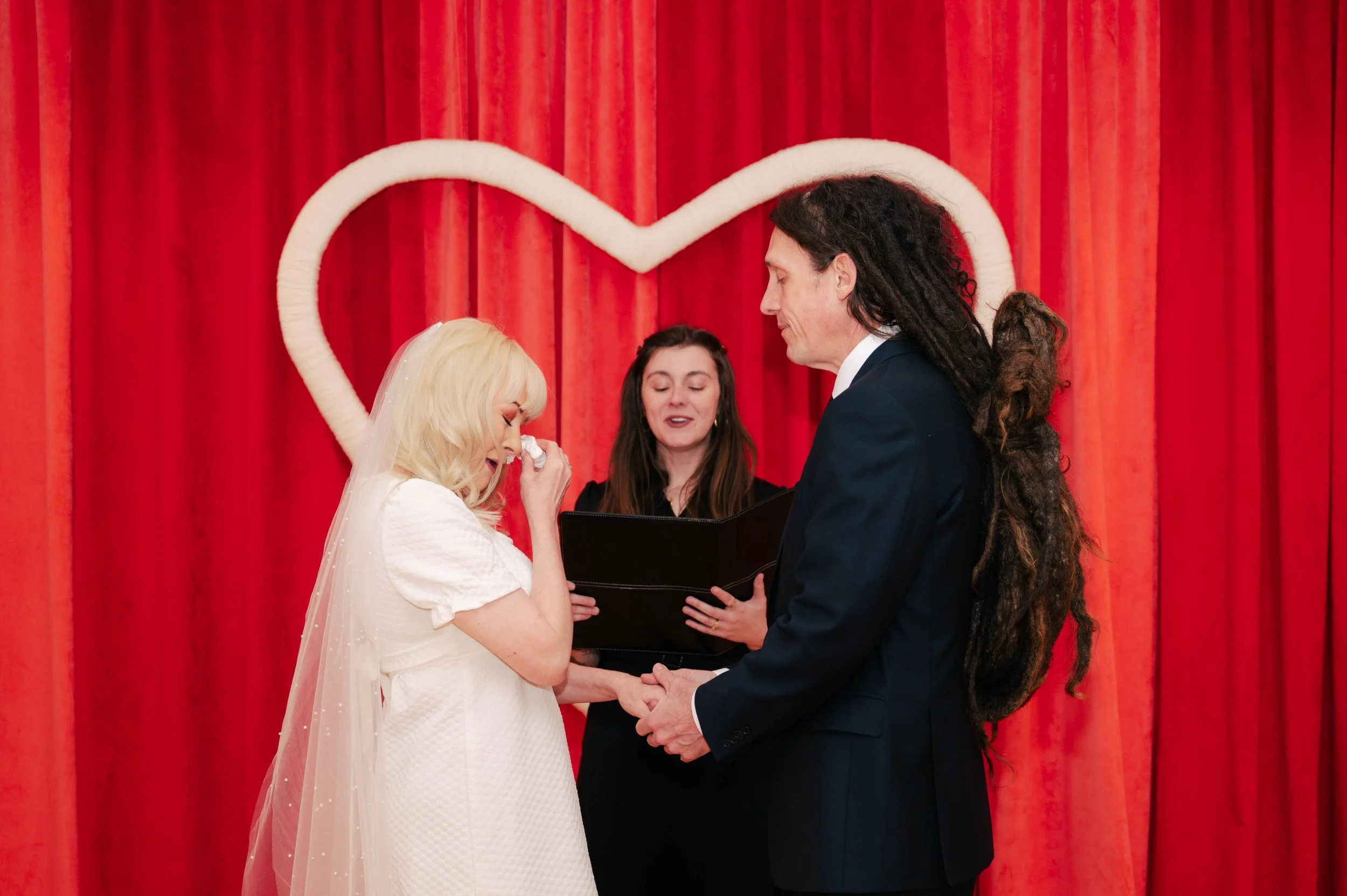 richmond-va-elopement-ceremony-lucky-in-love-chapel-hannah-louise-photo-1.jpg