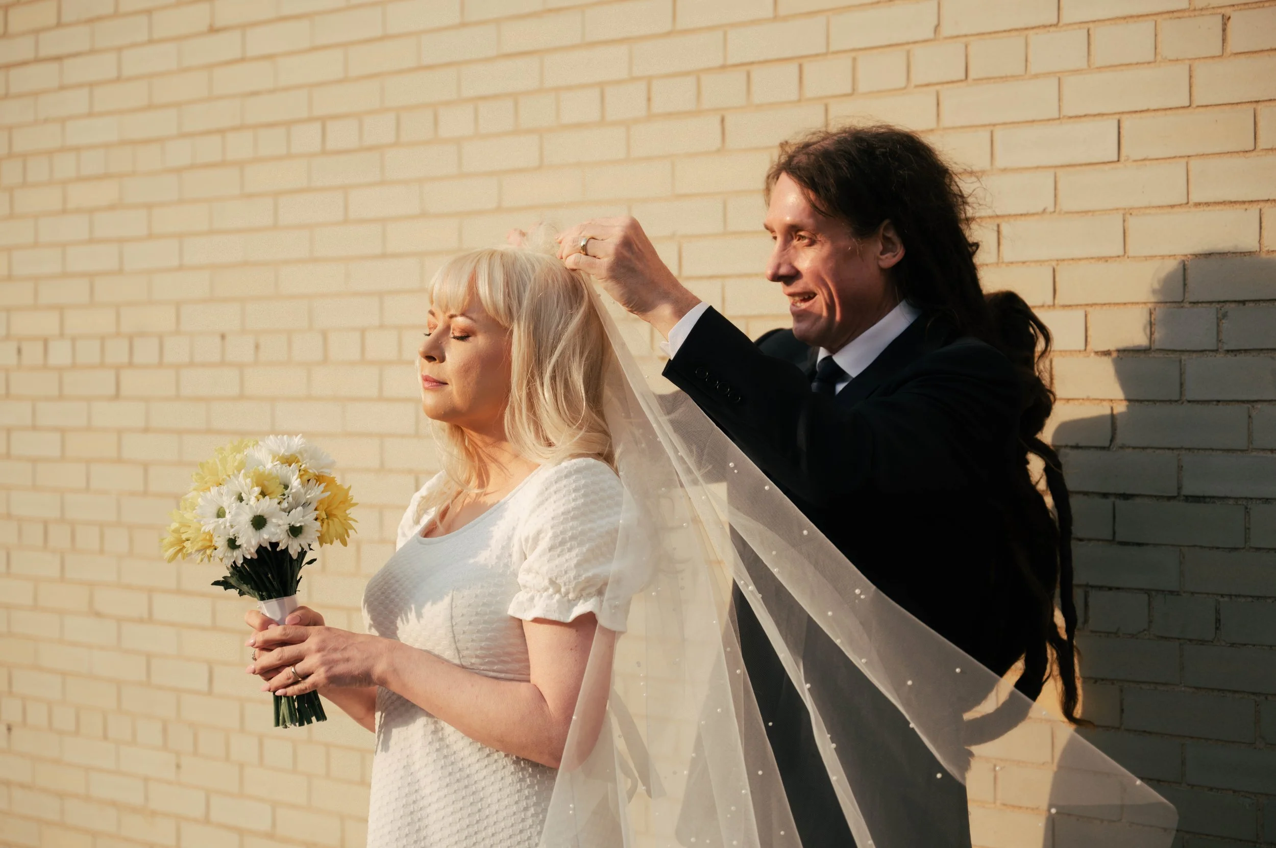 richmond-va-elopement-lucky-in-love-chapel-hannah-louise-photo-3.jpg