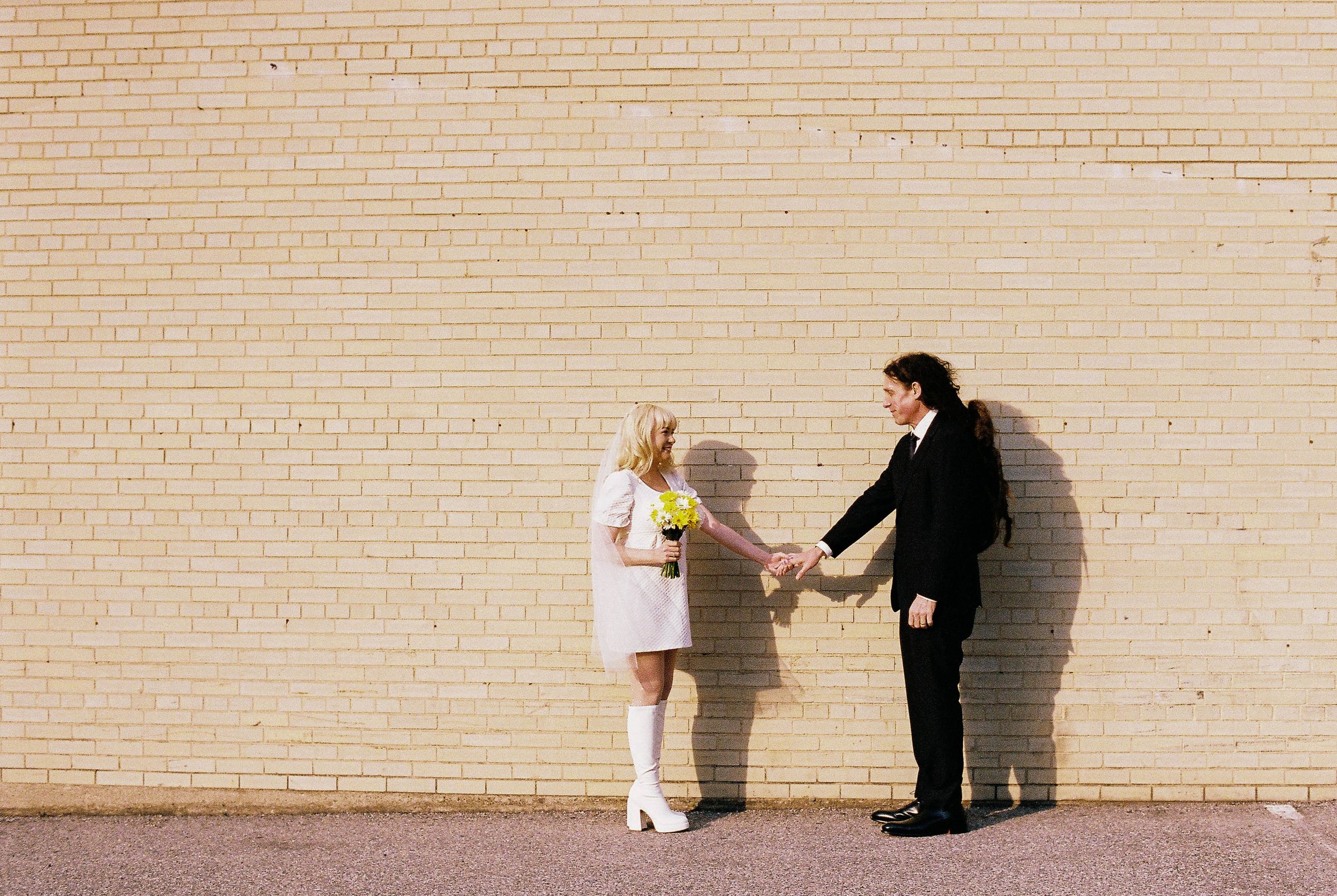 richmond-va-elopement-portraits-downtown-hannah-louise-photo-1.jpg