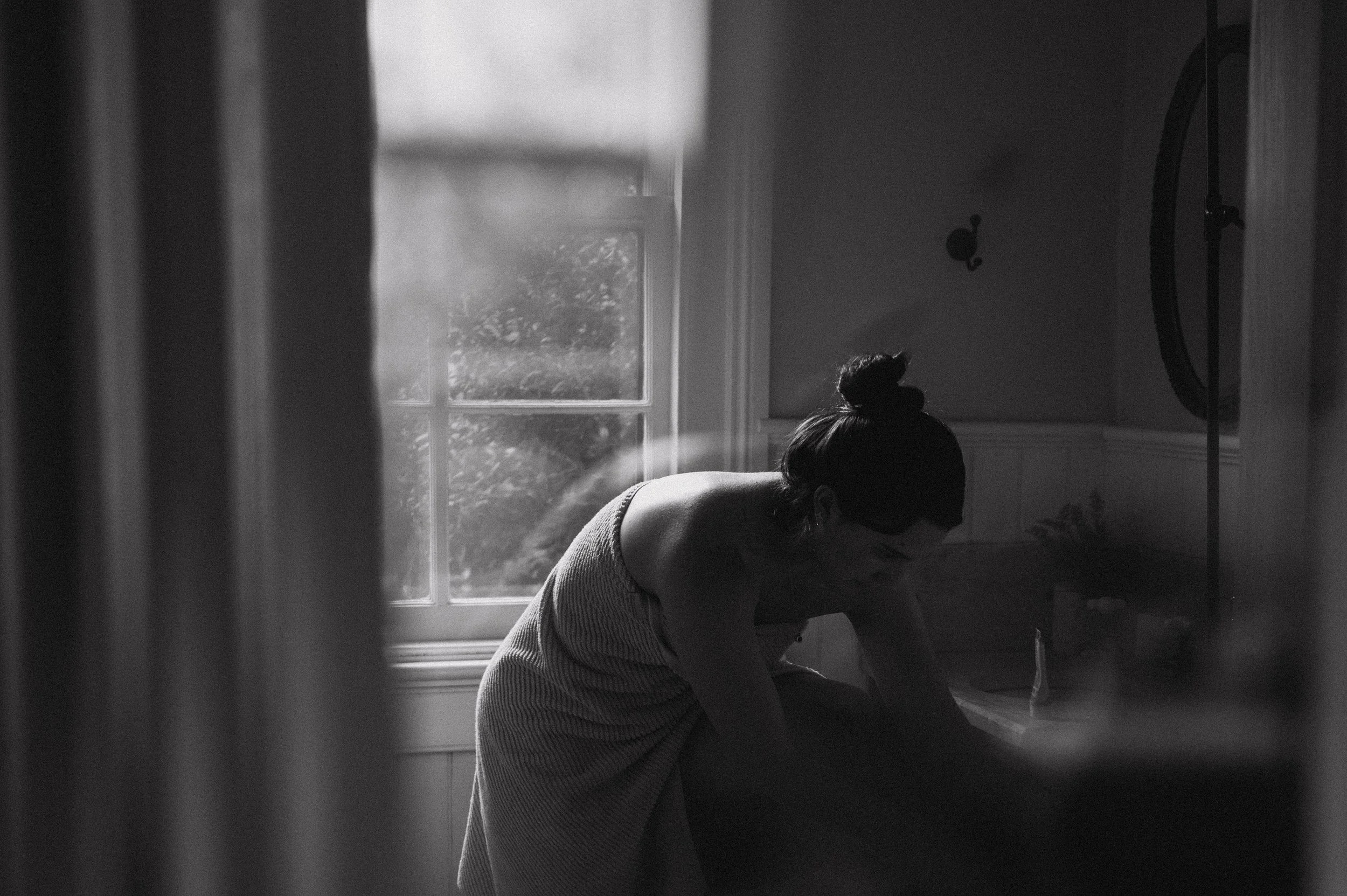 richmond-boudoir-photographer-soft-natural-light-06.jpg