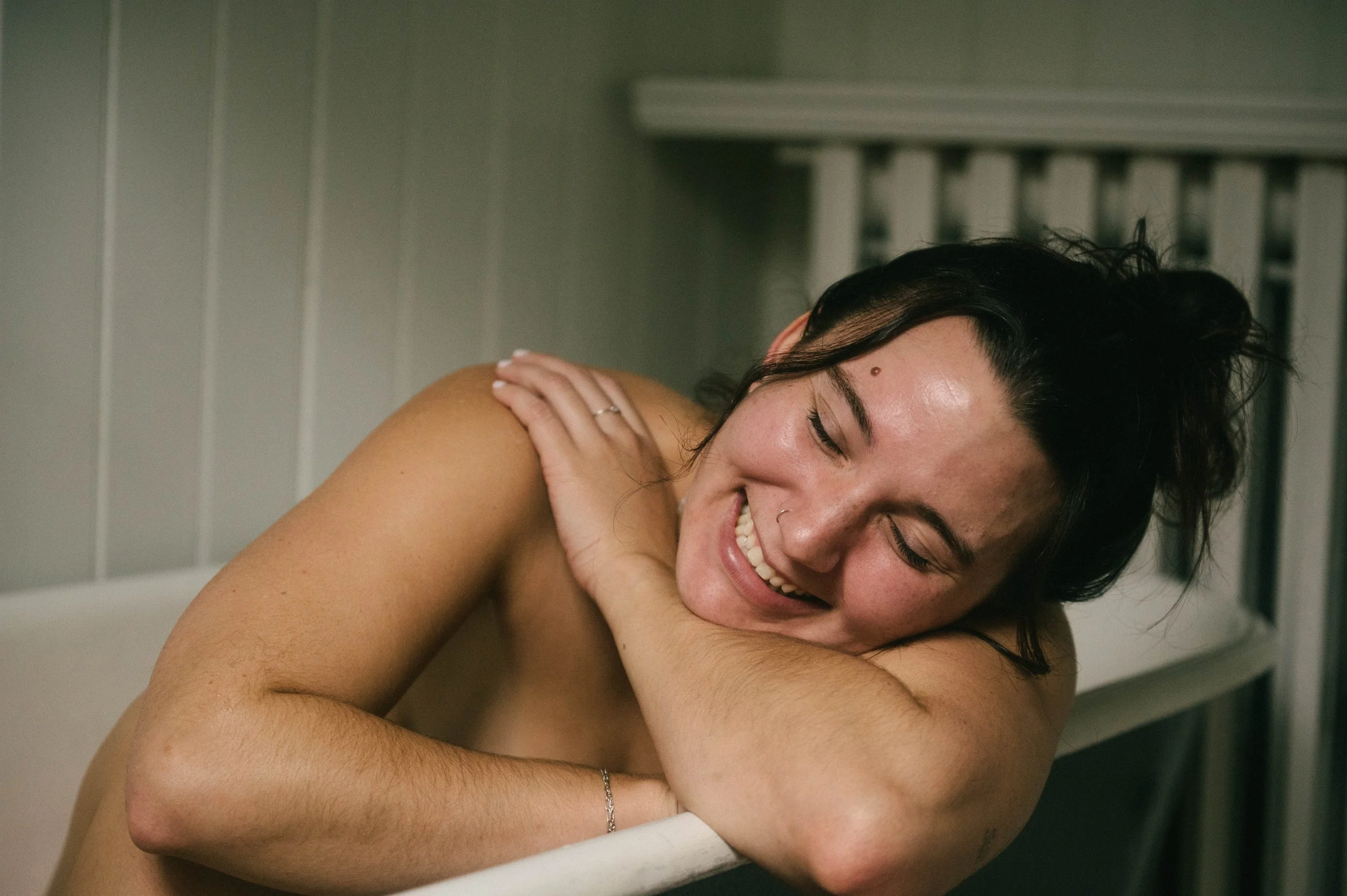 richmond-boudoir-photographer-soft-natural-light-10.jpg