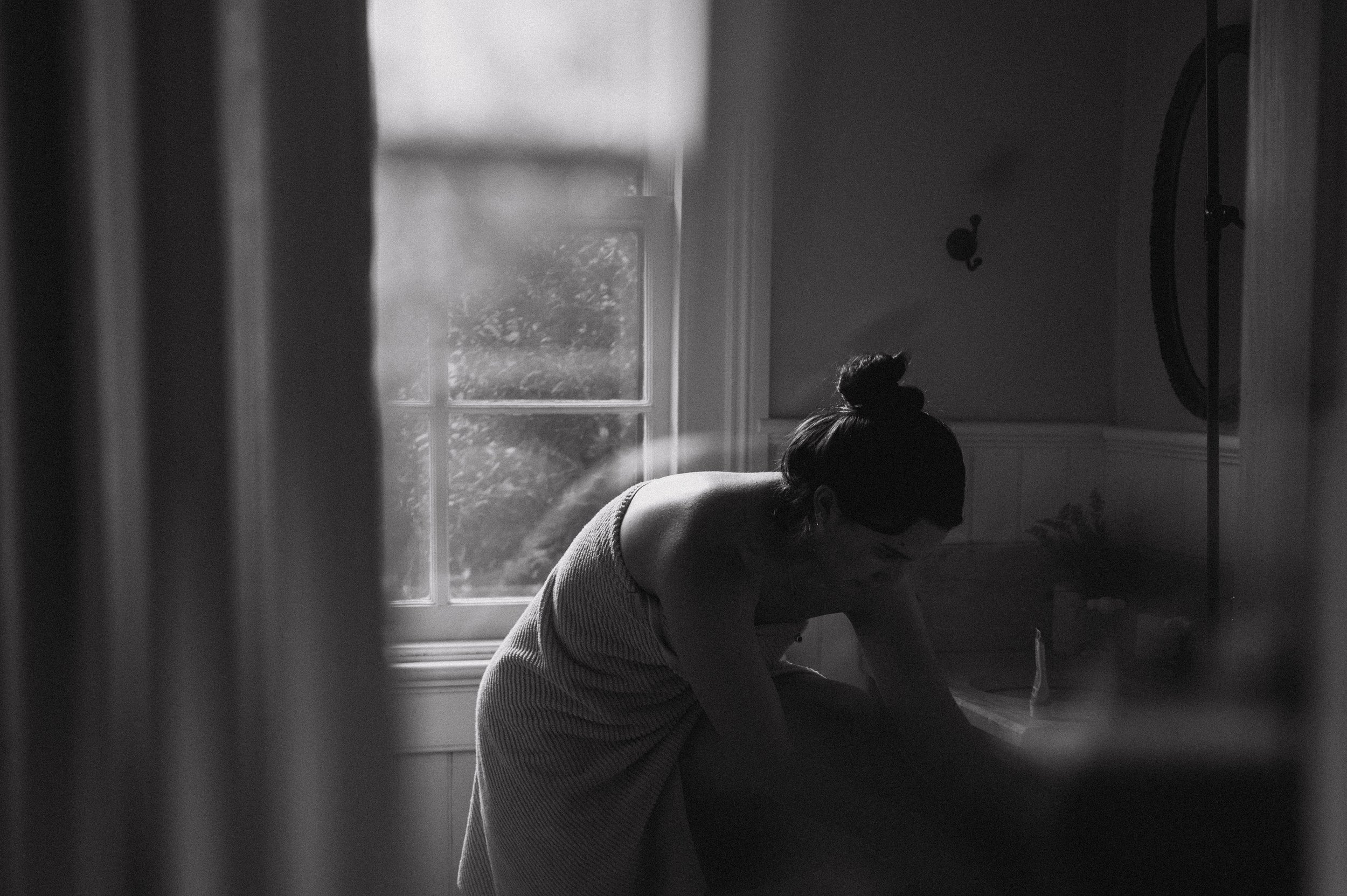 richmond-boudoir-photographer-soft-natural-light-06.jpg