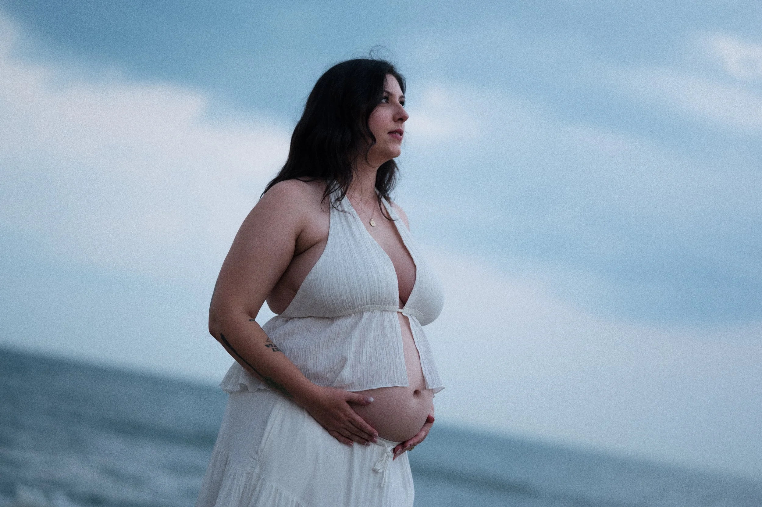 Virginia Beach Maternity Photos | Hannah Louise Photo