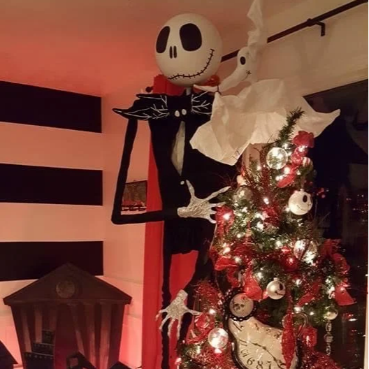 Decorations on tree with nightmare before christmas