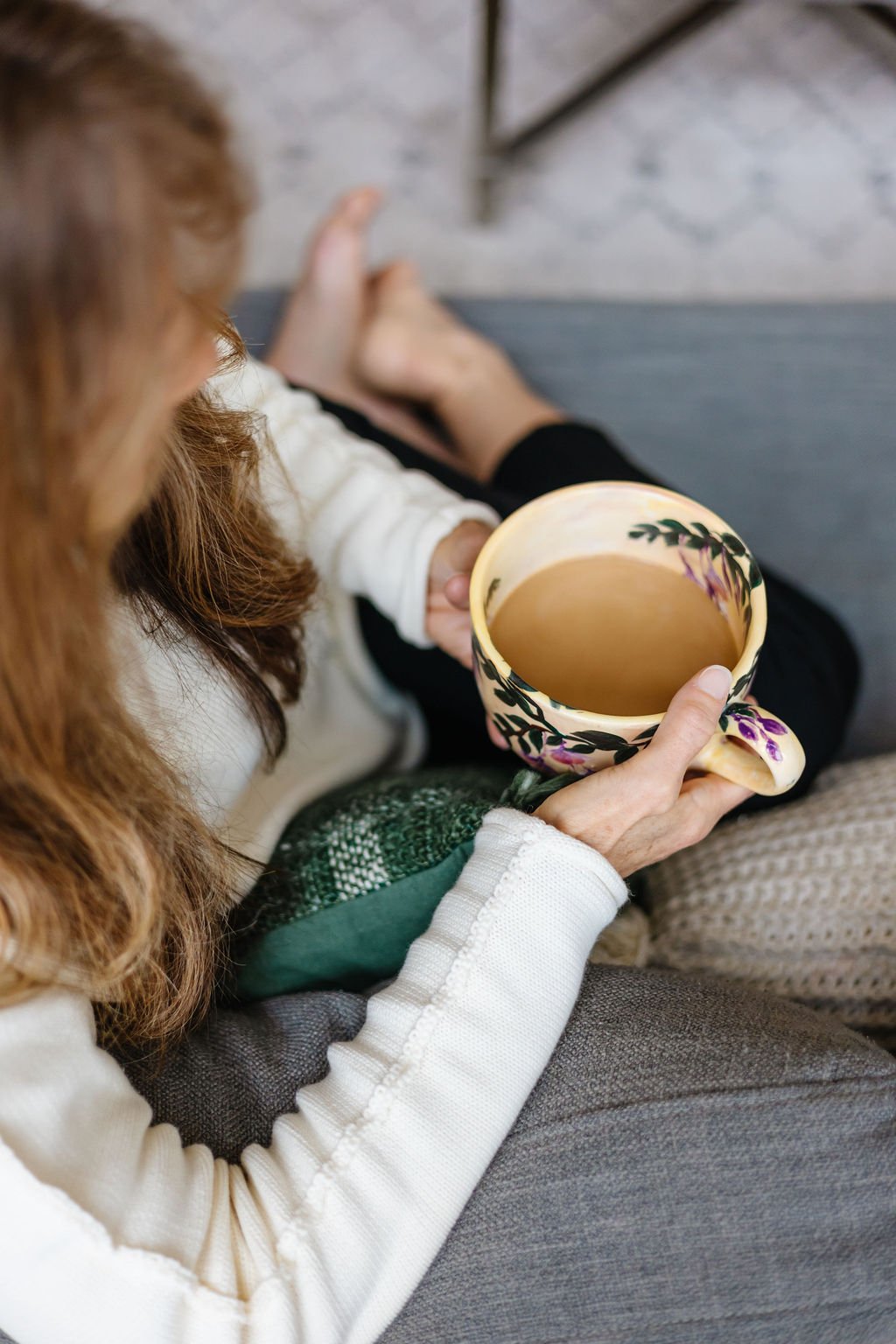 WHY CHOOSE ME AS YOUR SOMATIC COACH? # About Us# | EMBODIMENT IS THE ICING ON THE CAKE

I see my expertise as a clinical therapist as the steady foundation of my work, and embodied coaching as the rich, colorful icing that makes this a beautifully fe