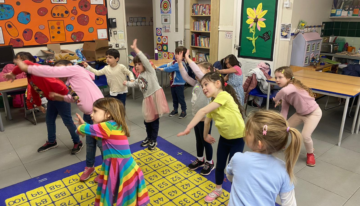 Dance and mindfulness programme for EYFS and KS1 pupils.