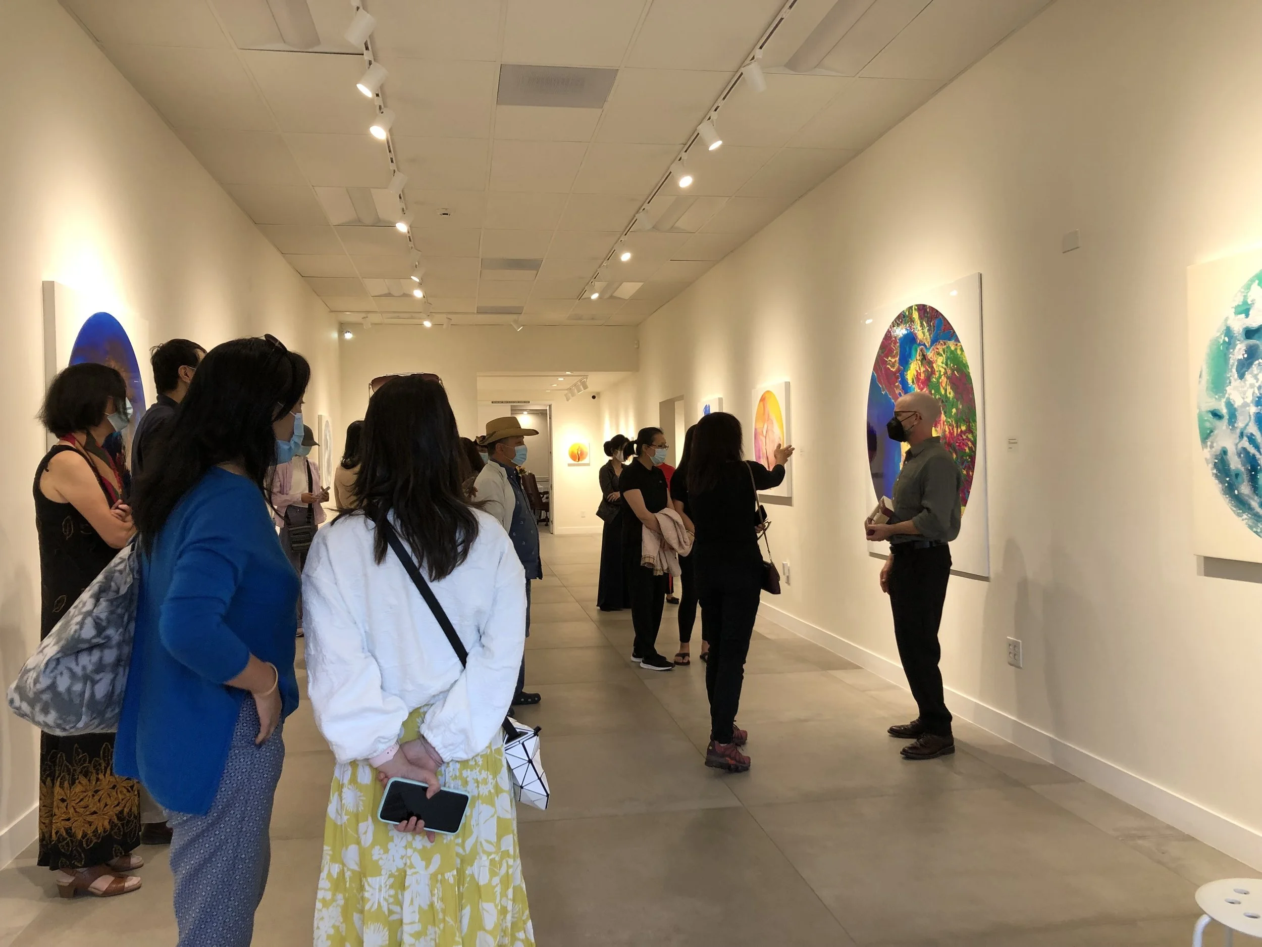 John Sabraw talking at Qualia Contemporary