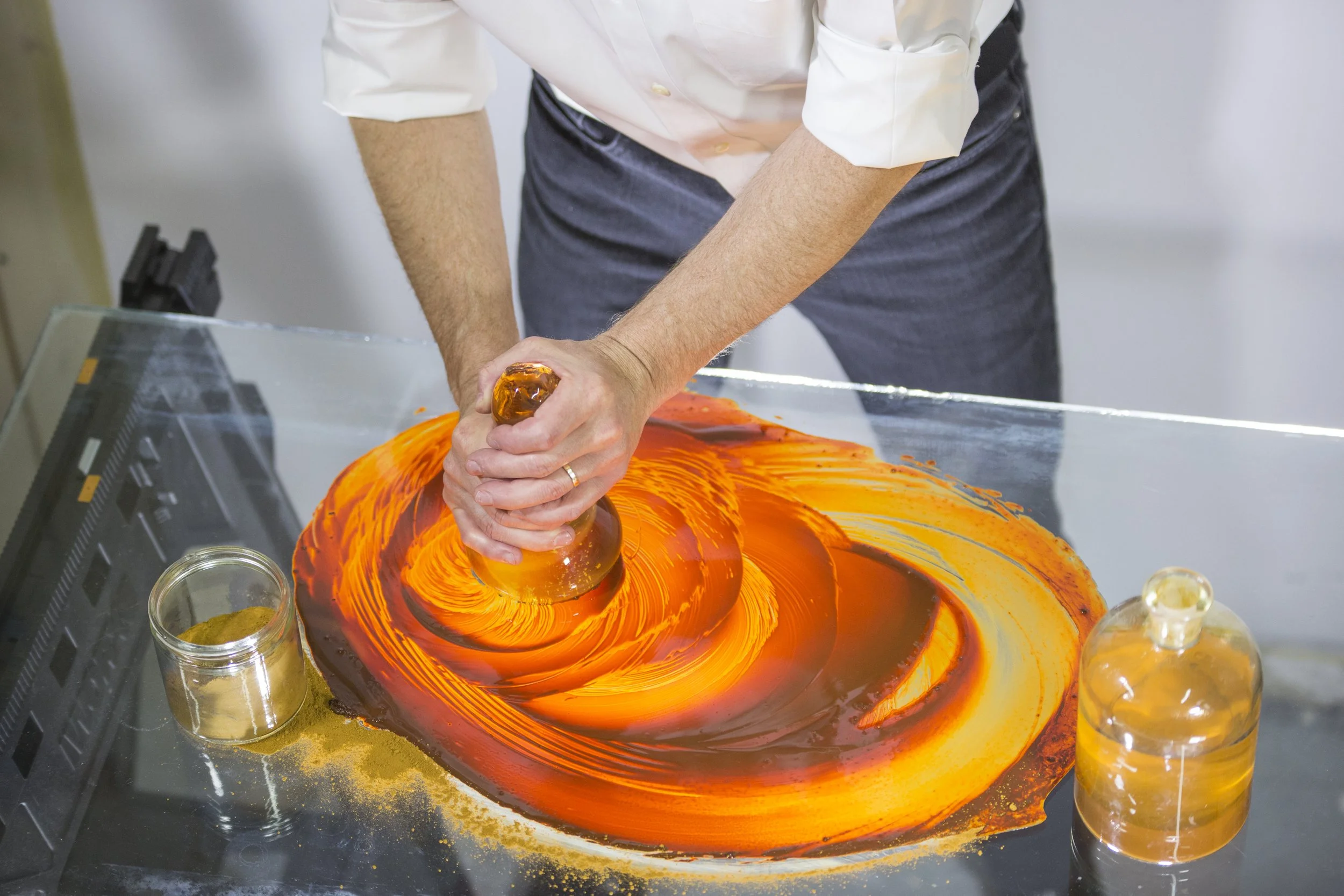 John Sabraw makes paint from AMD.