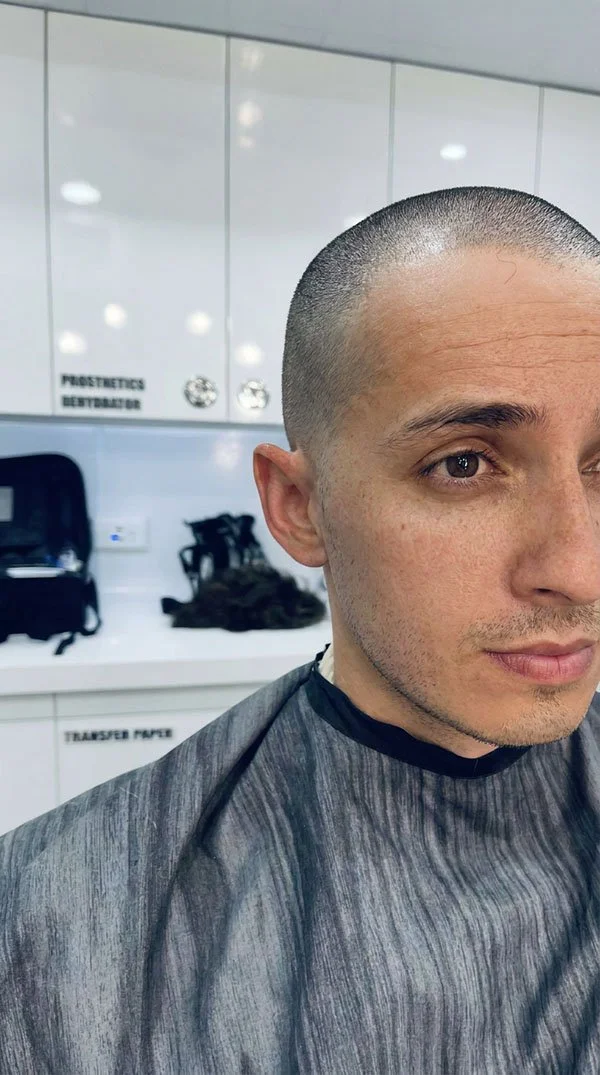 Actor before wig 0.jpg
