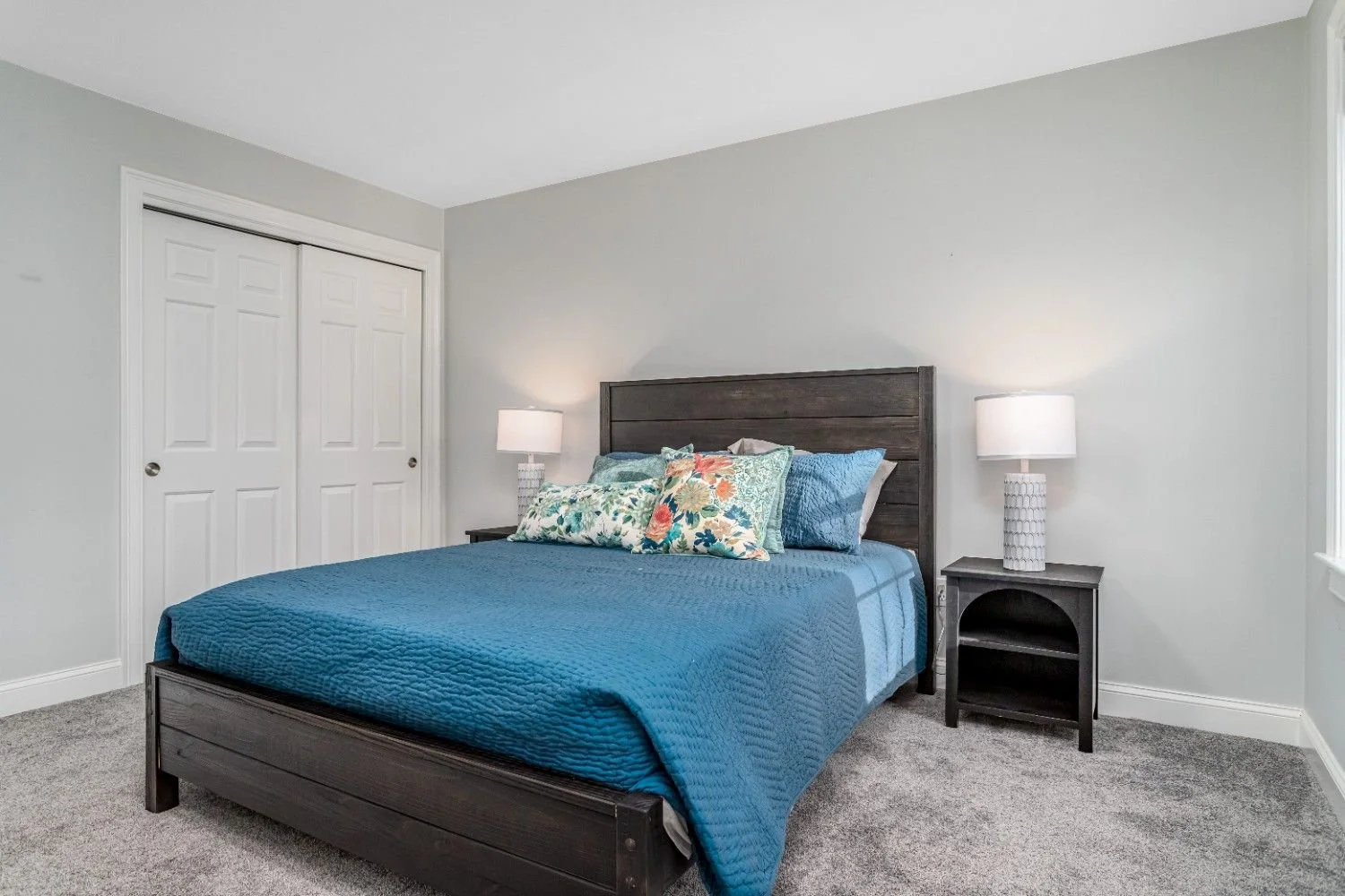 182TimberShoreDrBedroom2.jpg