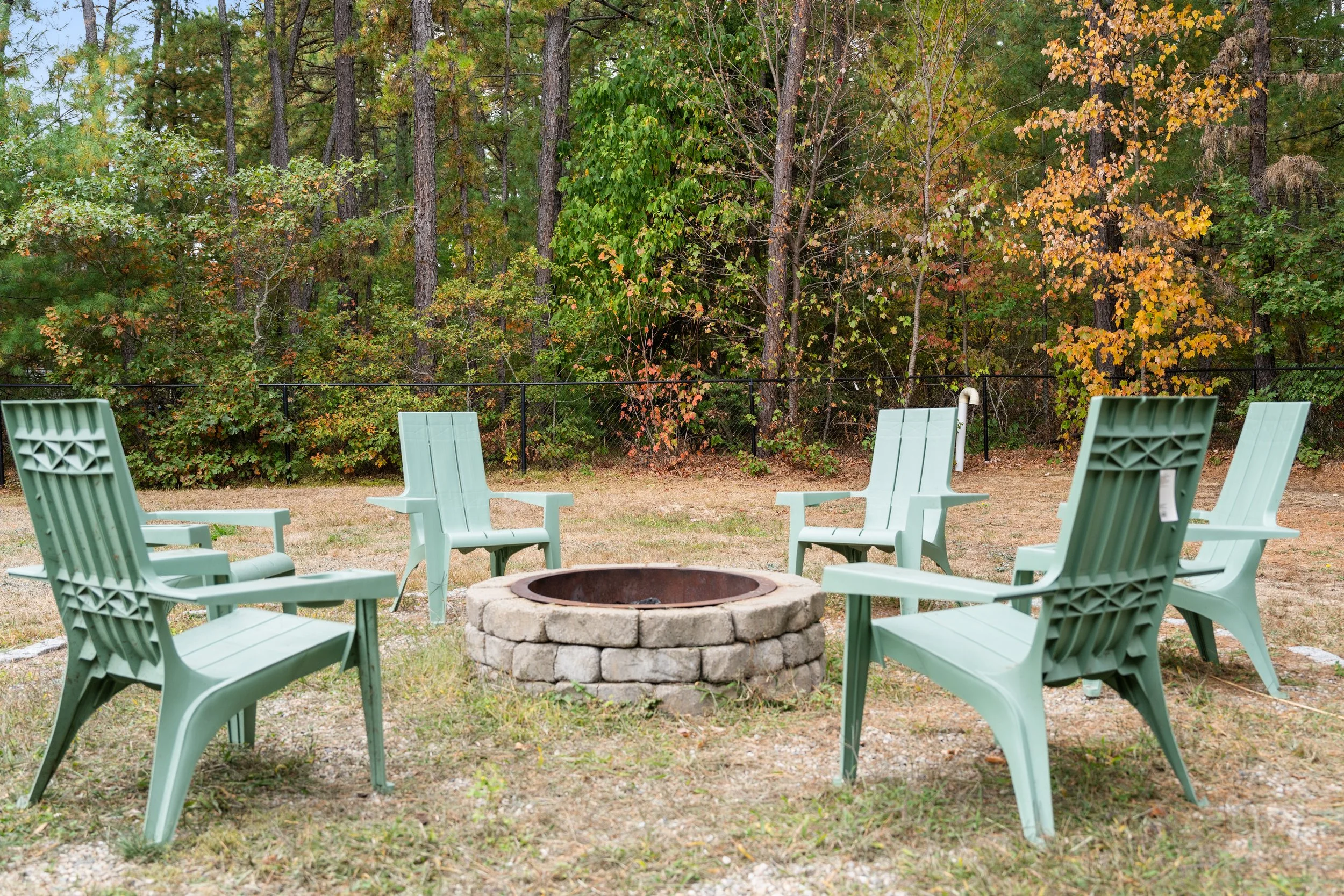 199 SILVER PINE_Patio (8).jpg