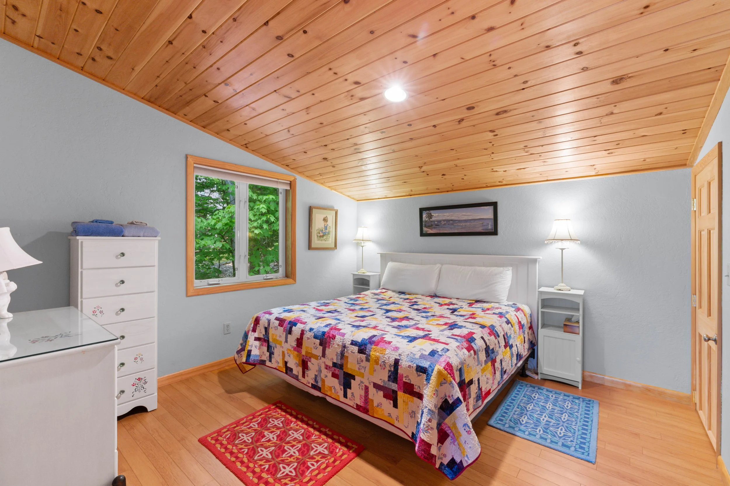 160CoveredBridge_Bedrooms (1).jpg