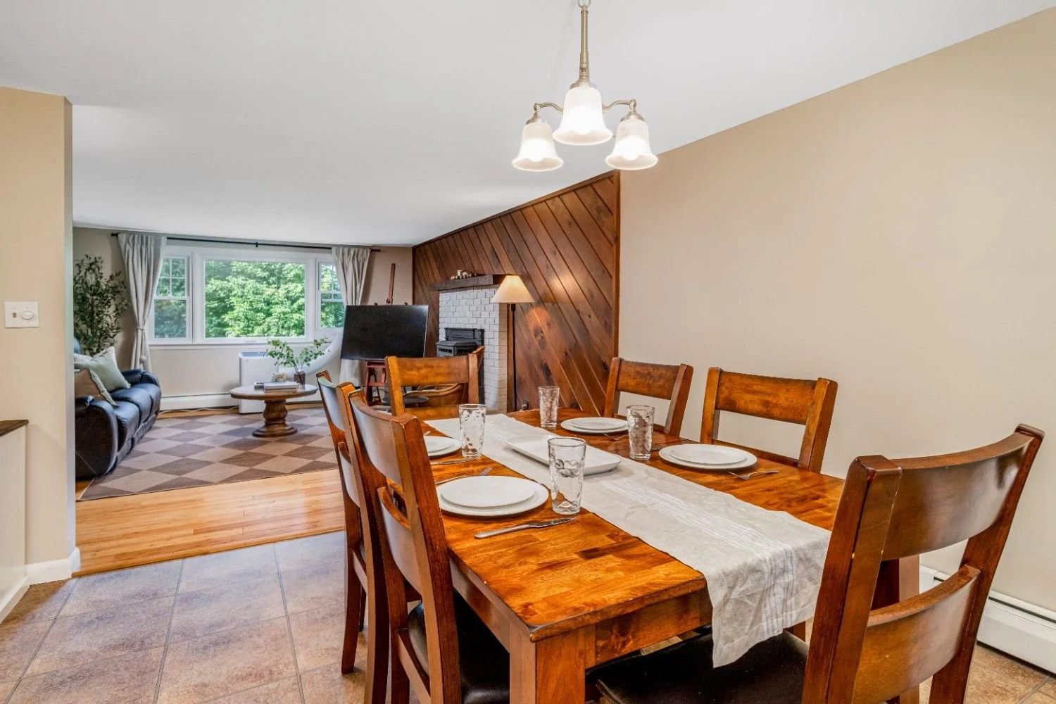 147MapleManorRdCenterConwayNH-8.JPG