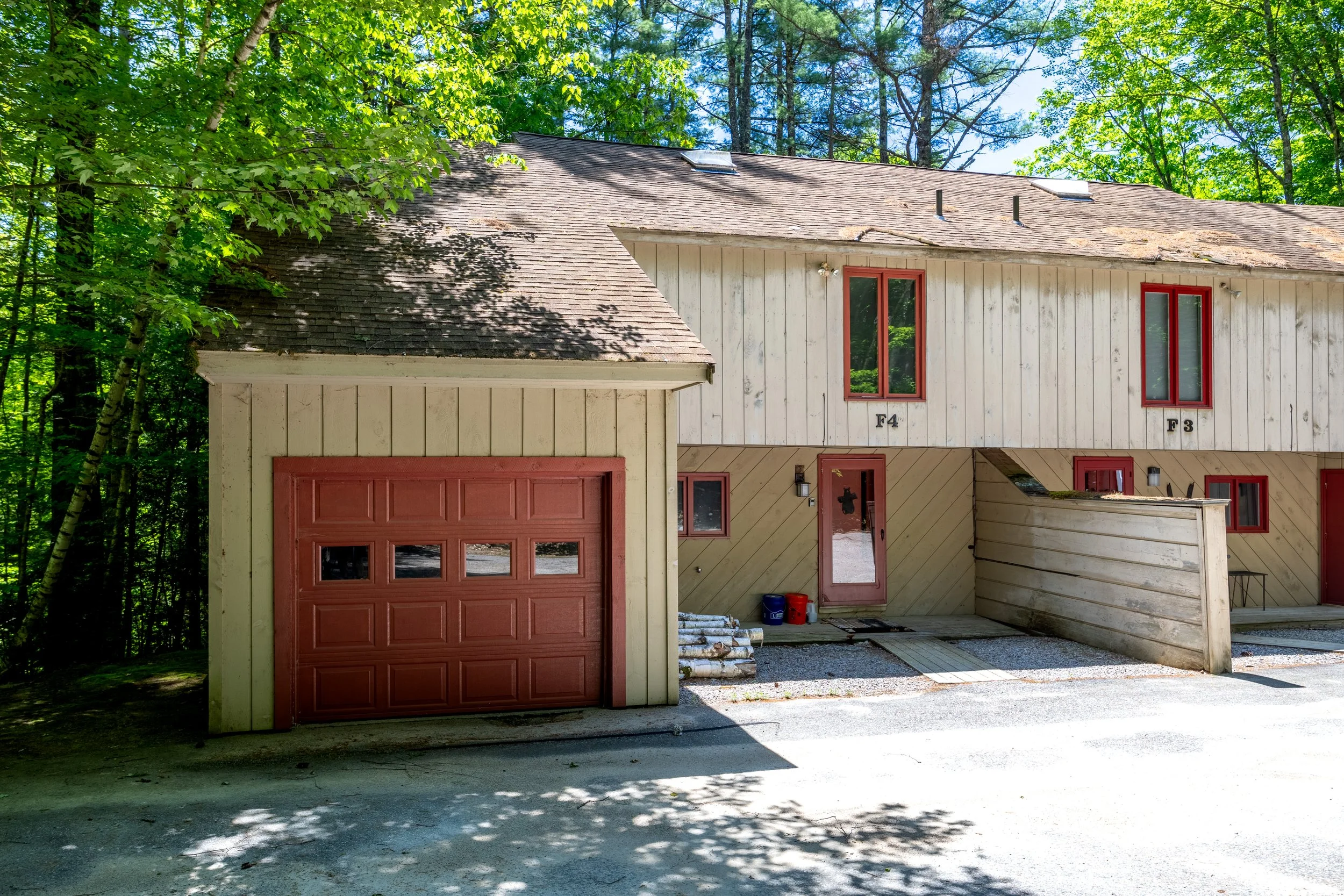 F4 Vista View Lane Conway - Red Maple1.jpg