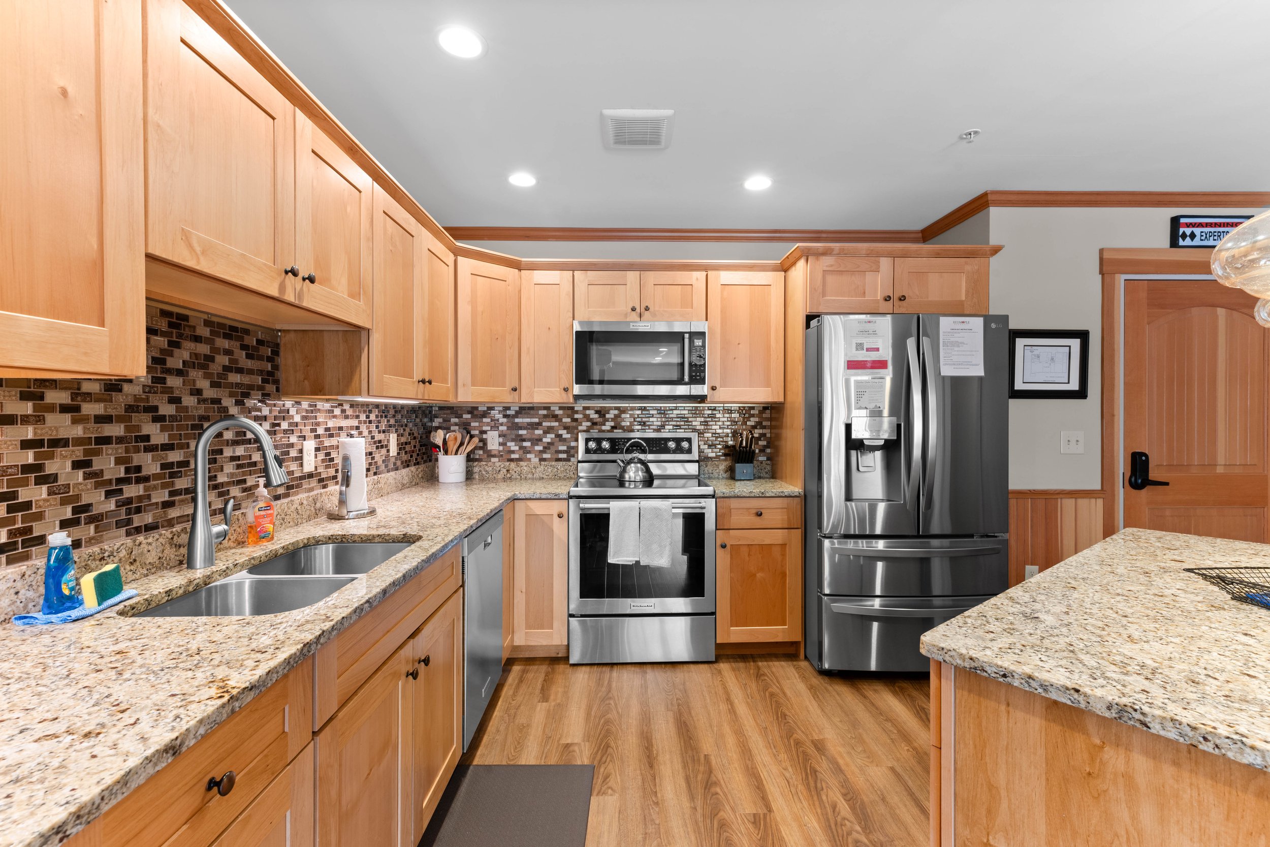 1203 Cranmore Kitchen(3).jpg
