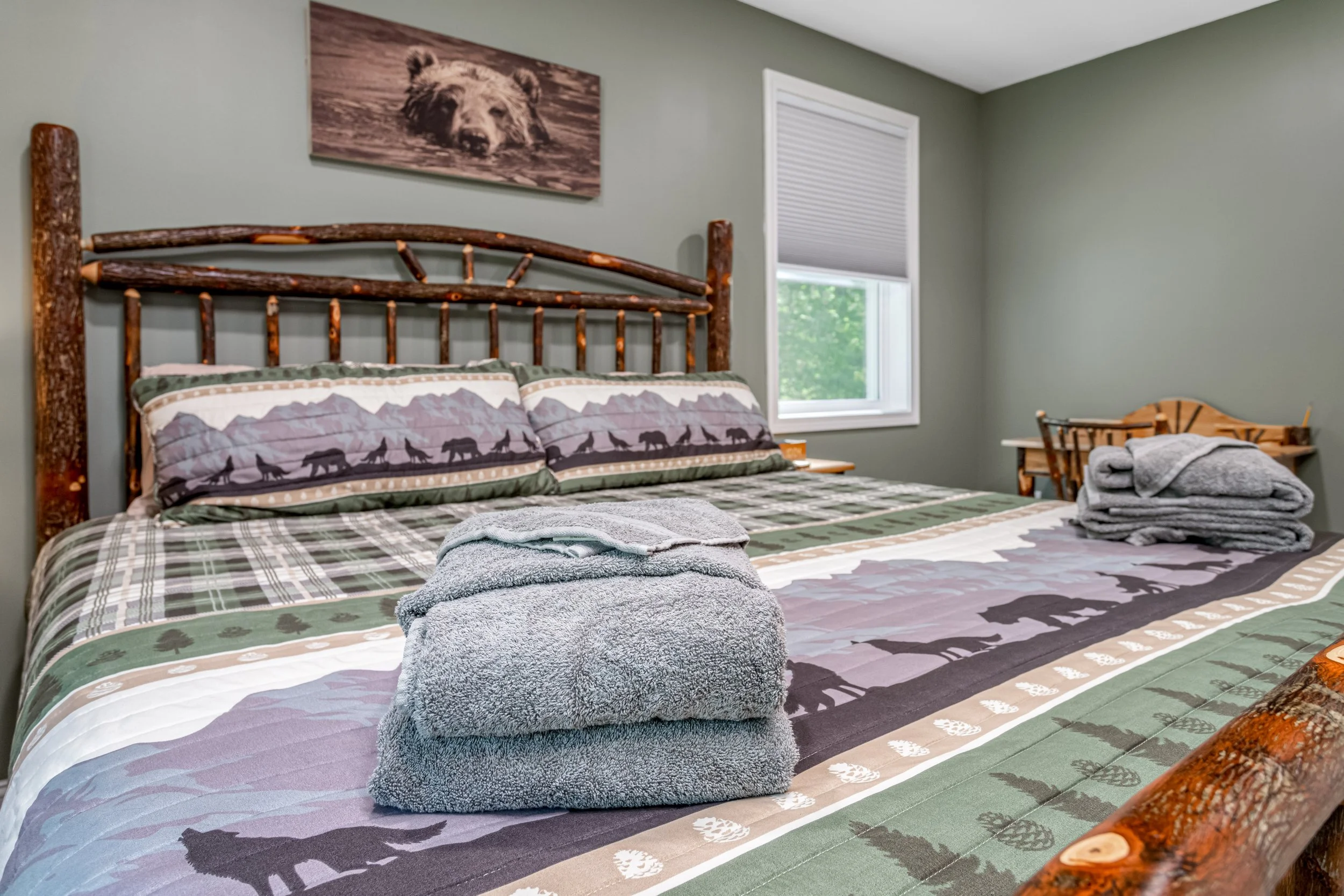 211 MCGREW_Bedrooms (5).JPG