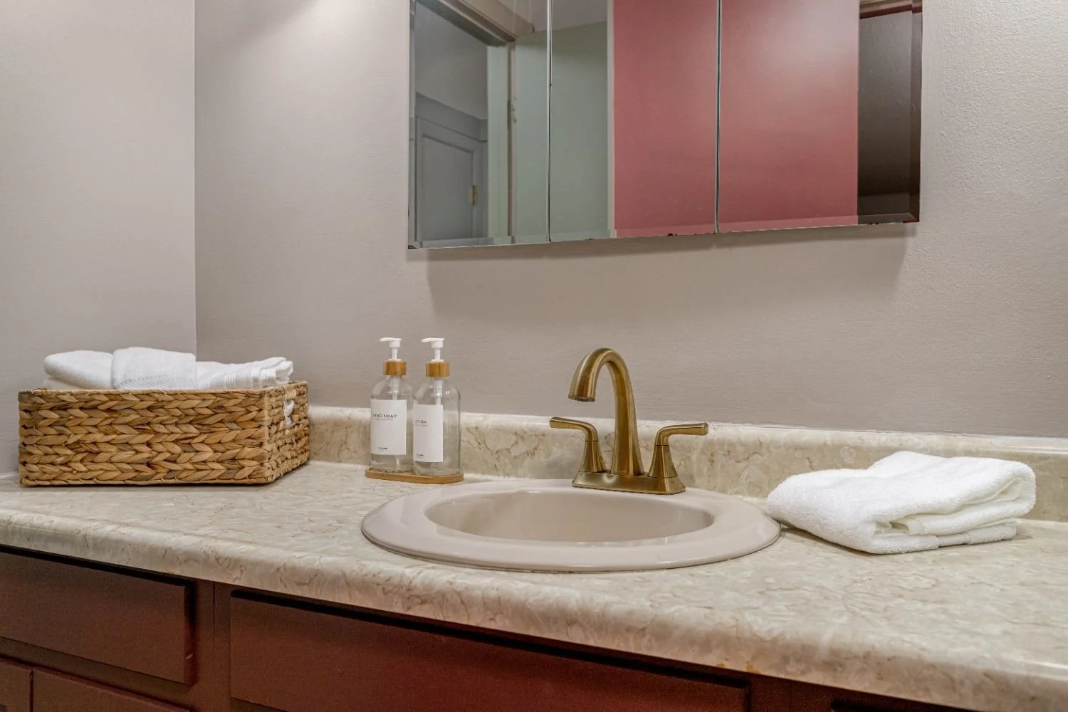 147MapleManorRdCenterConwayNH-15.JPG