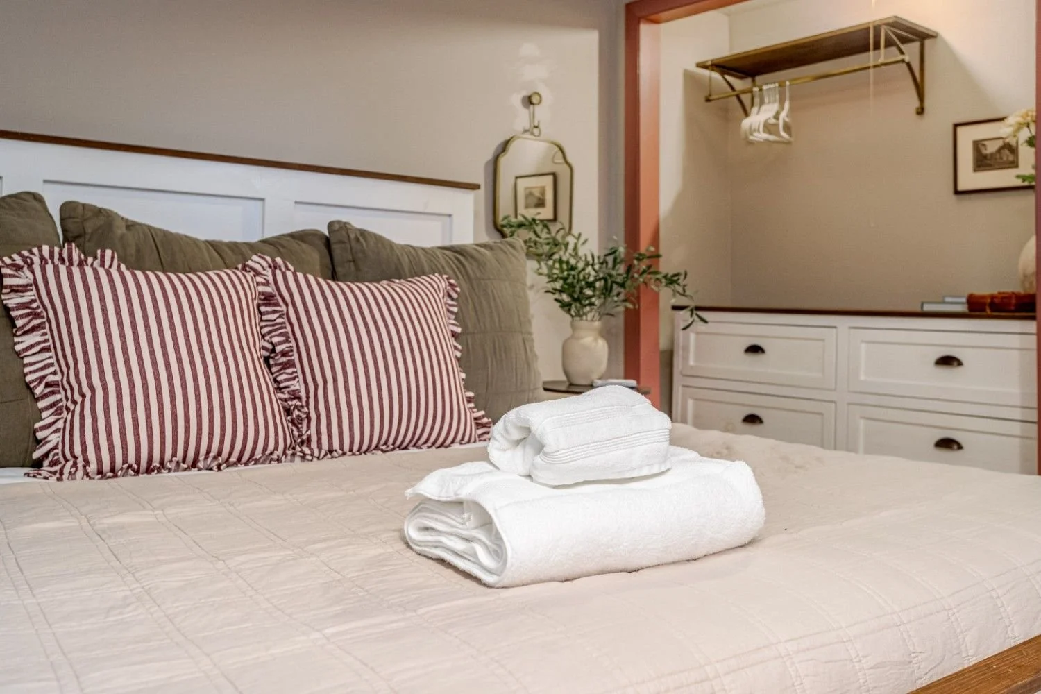 147MapleManorRdCenterConwayNH-17.JPG