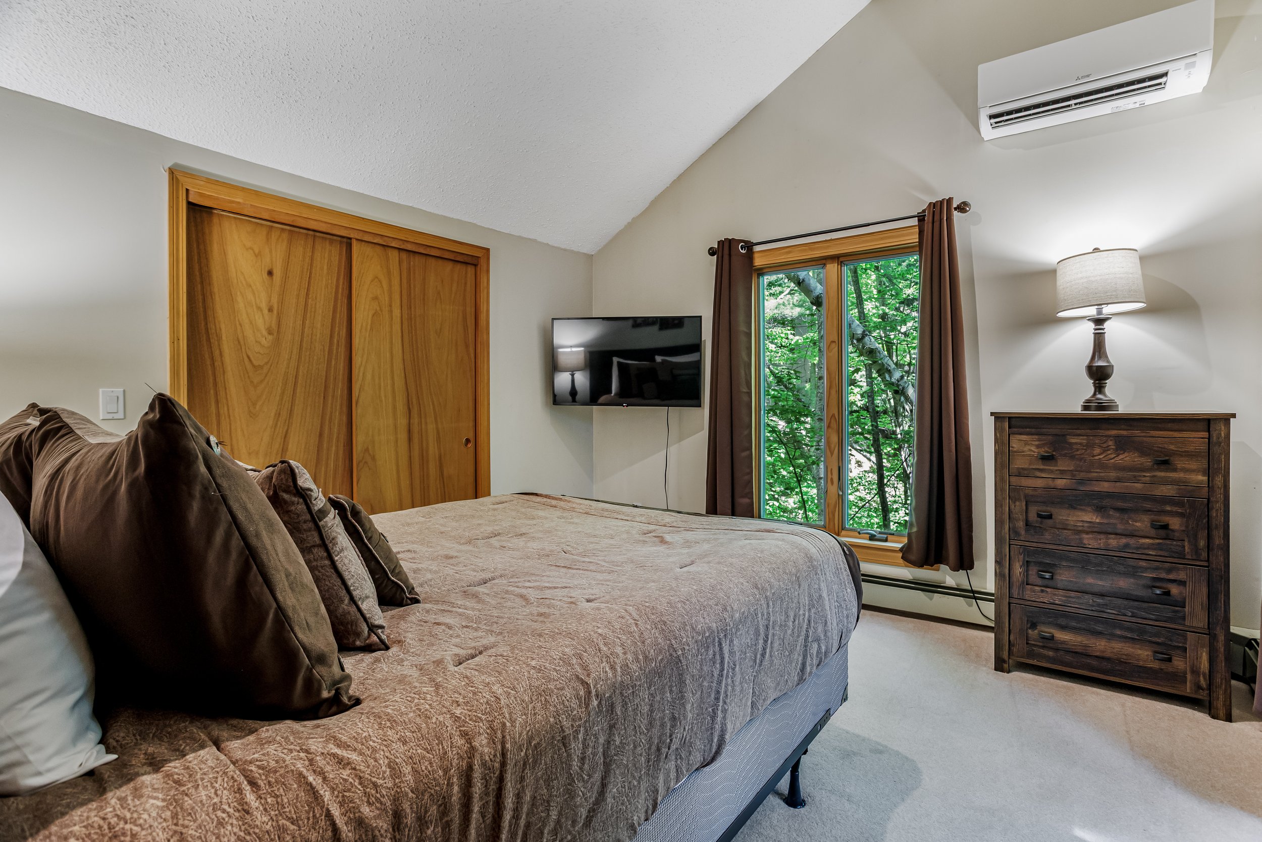 F4 Vista View Lane Conway - Red Maple26.jpg