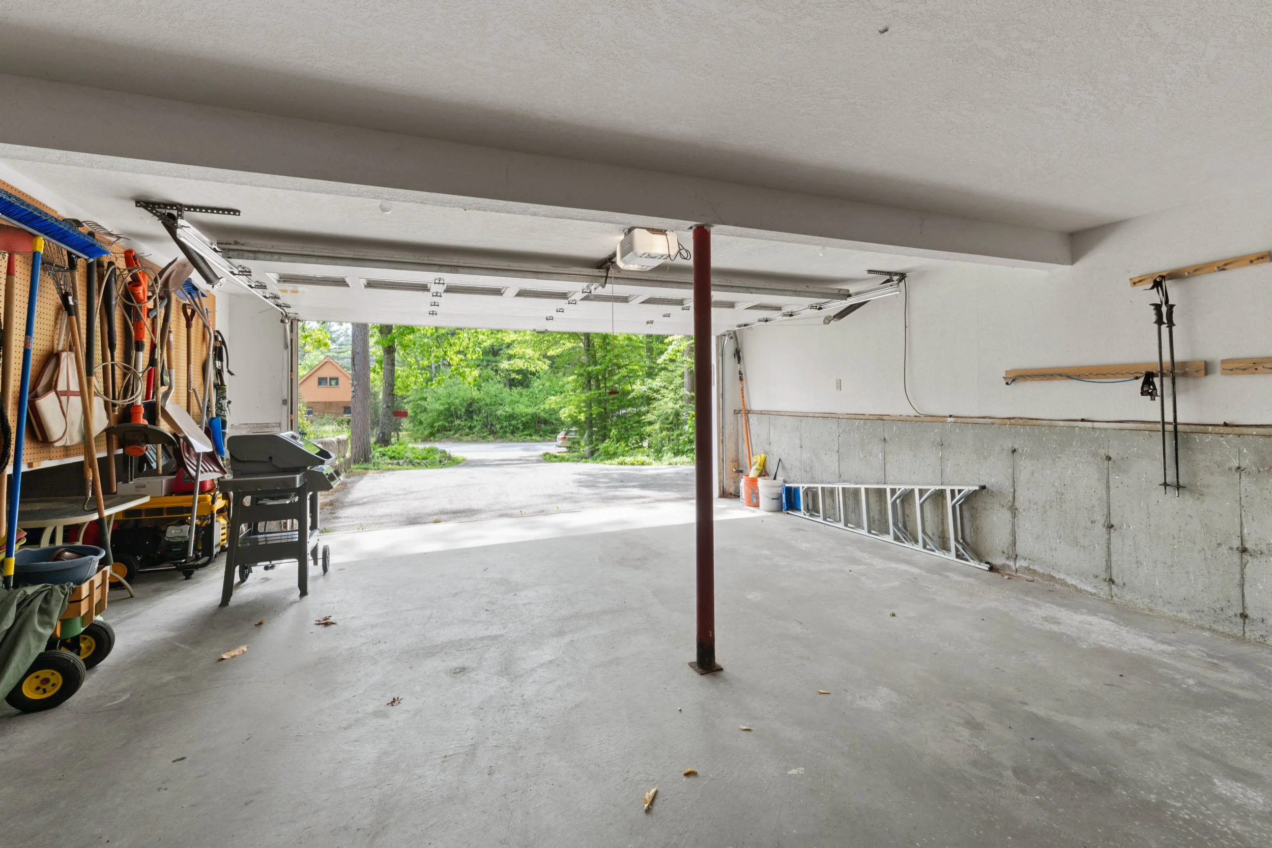 160CoveredBridge_Garage (1).jpg