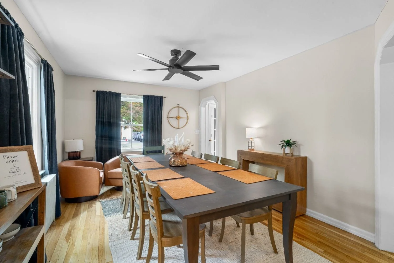 131GROVEST_KITCHEN-DINING5.jpg