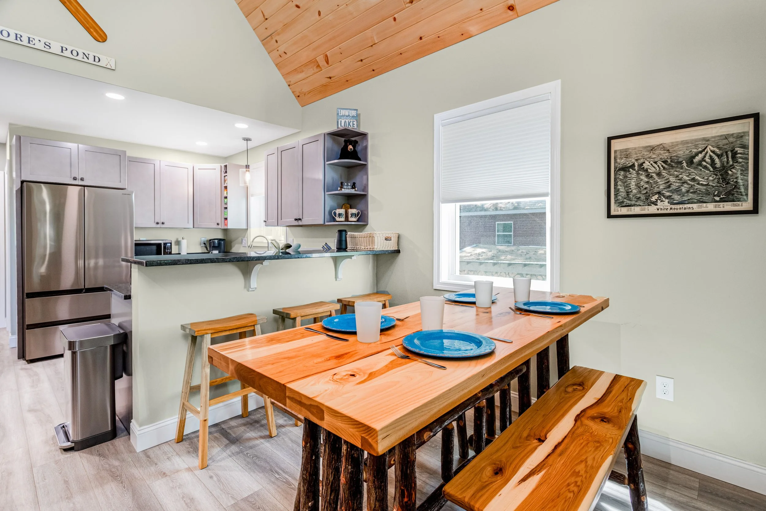 211 MCGREW_KitchenDining (1).JPG