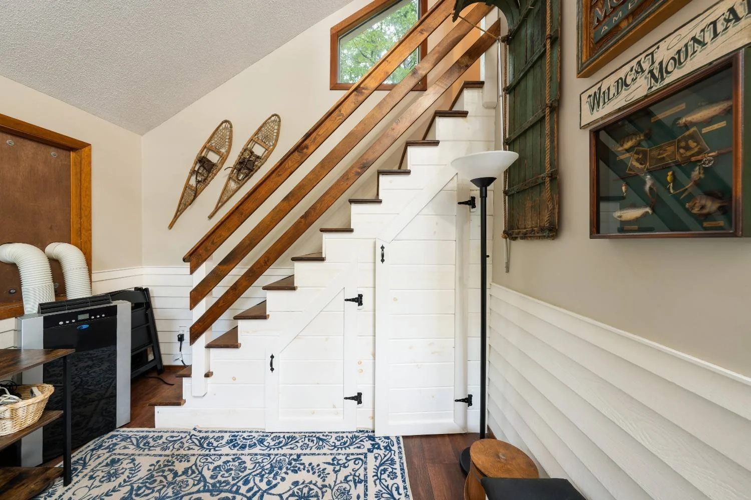 47ASPENDRIVE_Stairs1.jpg