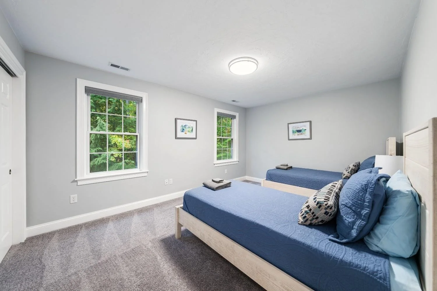 182TIMBERSHORE_Bedroom5.jpg