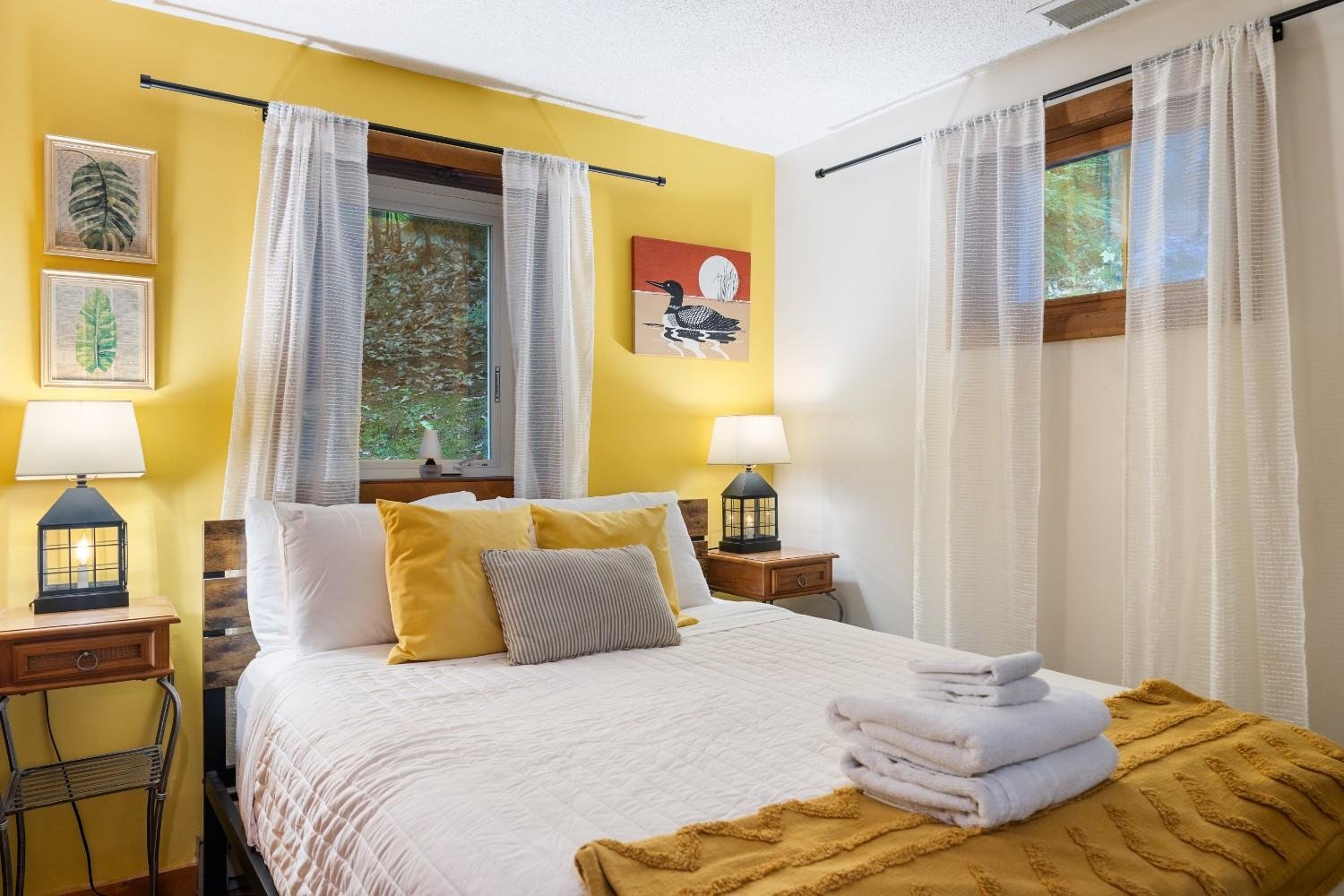 47ASPENDRIVE_Bedroom14.jpg