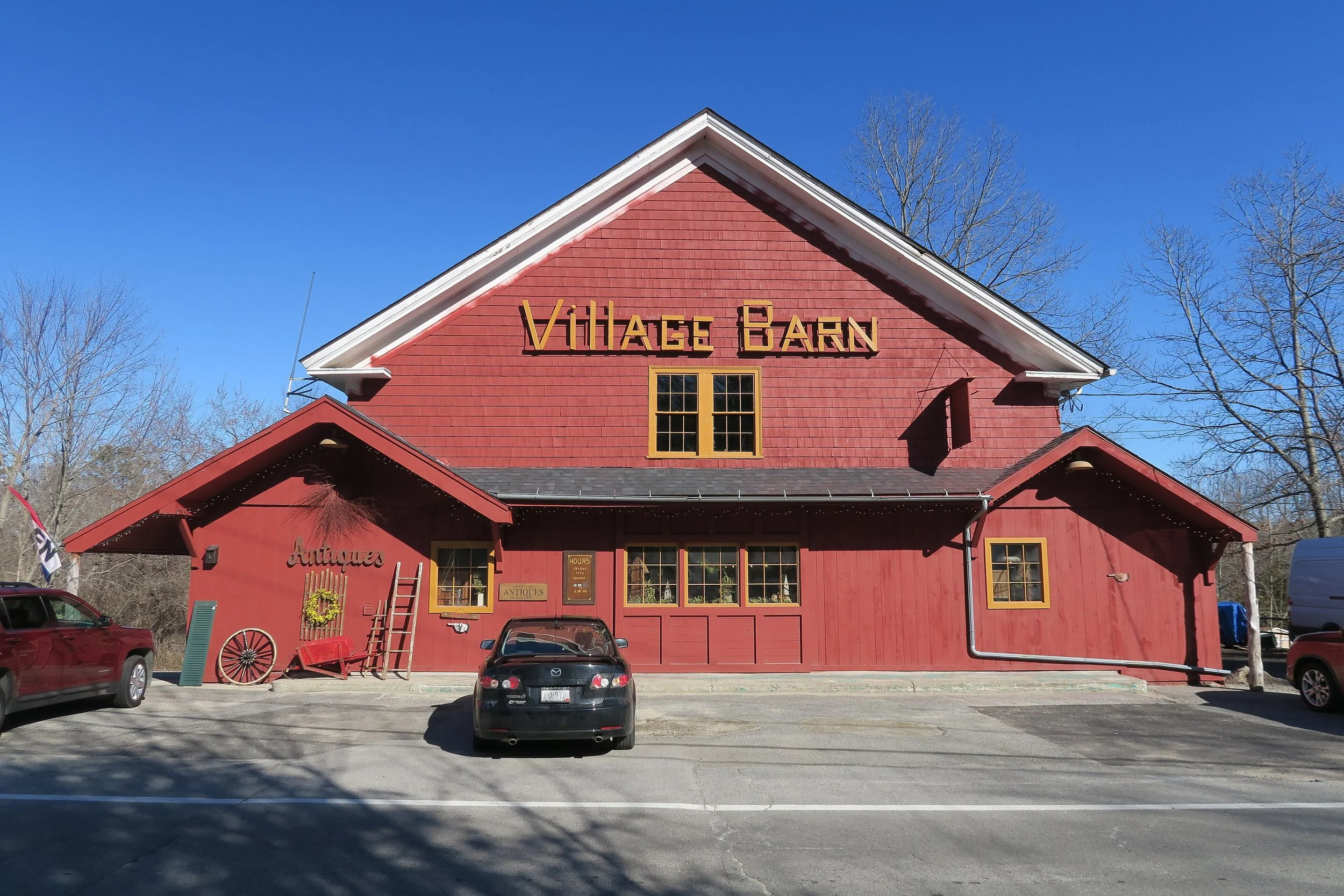 Village Barn Country Store Mapleville