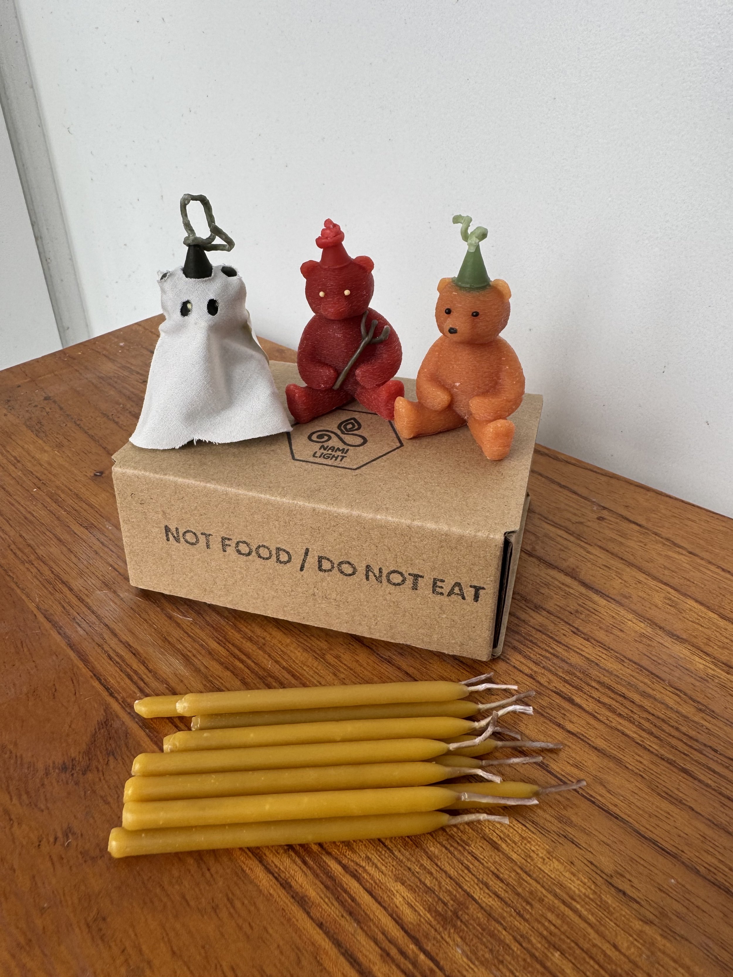 Halloween Limited bear candle set