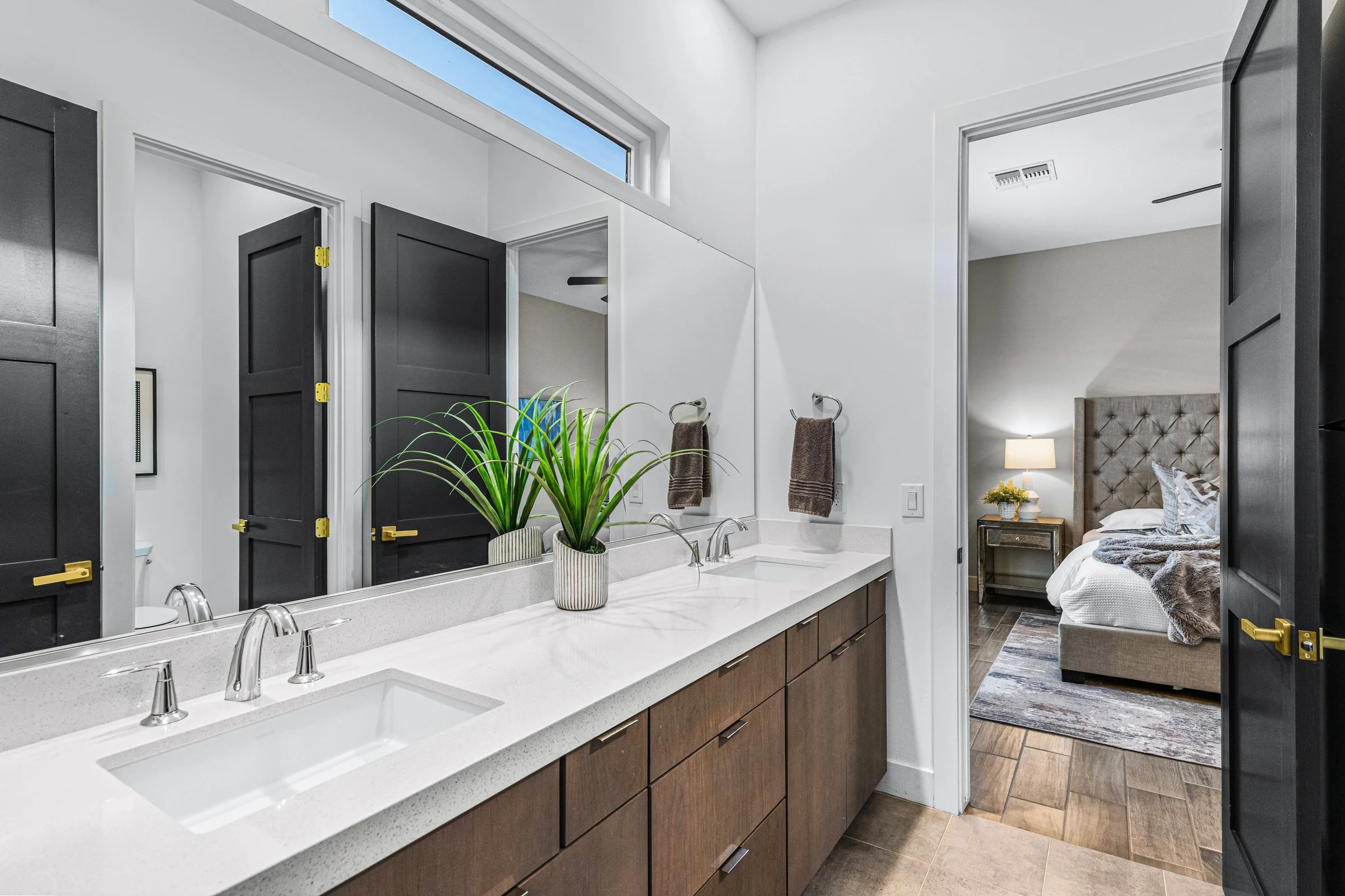 20517 E Indiana Ave-34.jpg