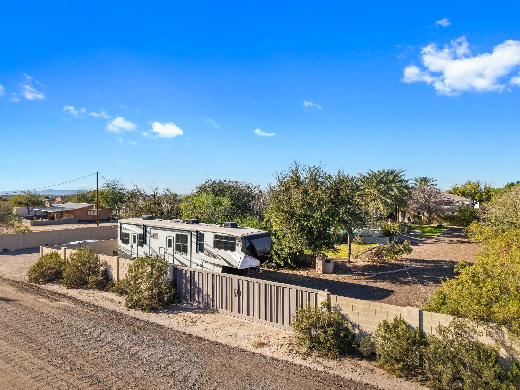3309 E Sunnydale Dr-108.jpg