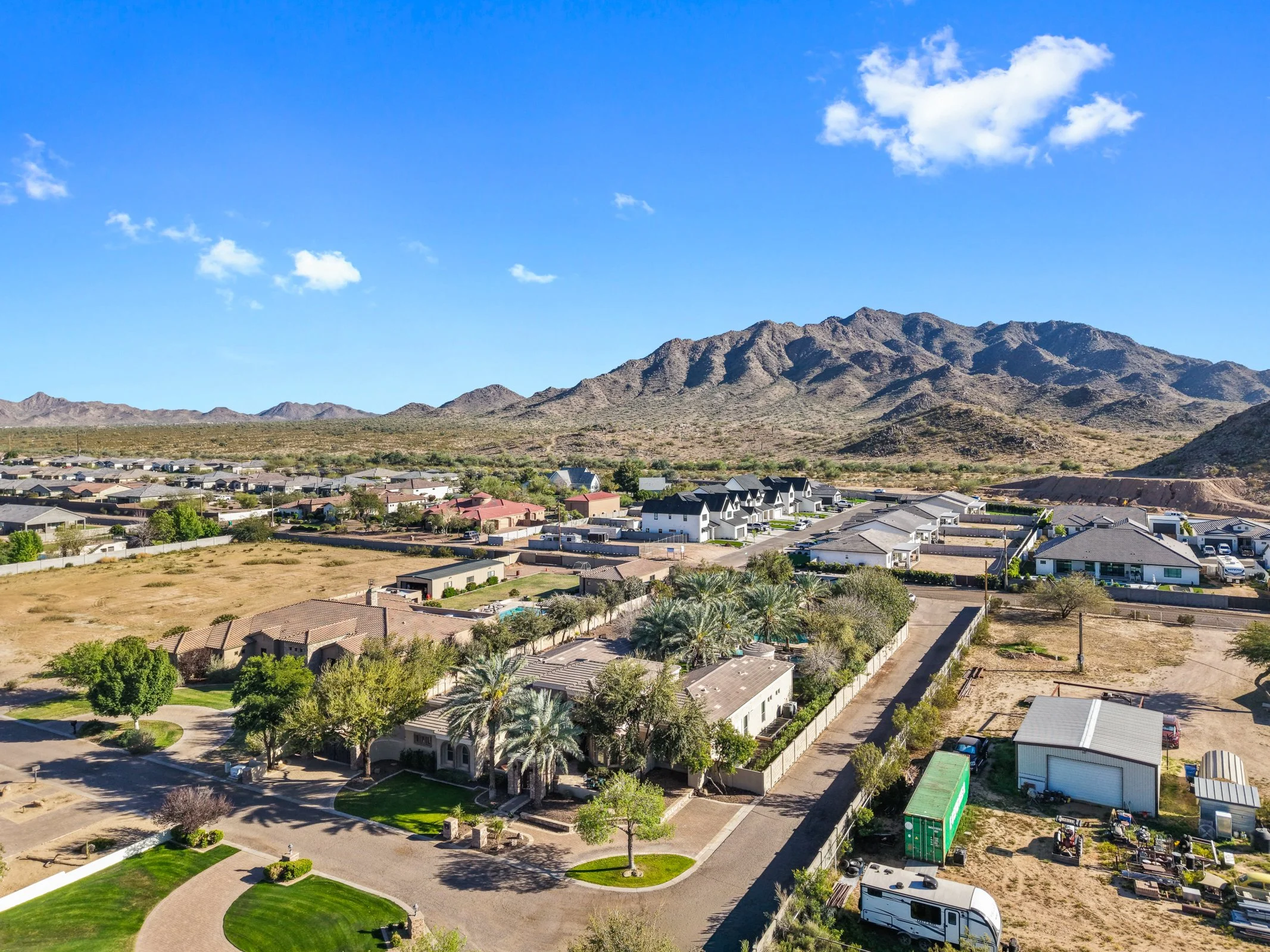 3309 E Sunnydale Dr-102.jpg