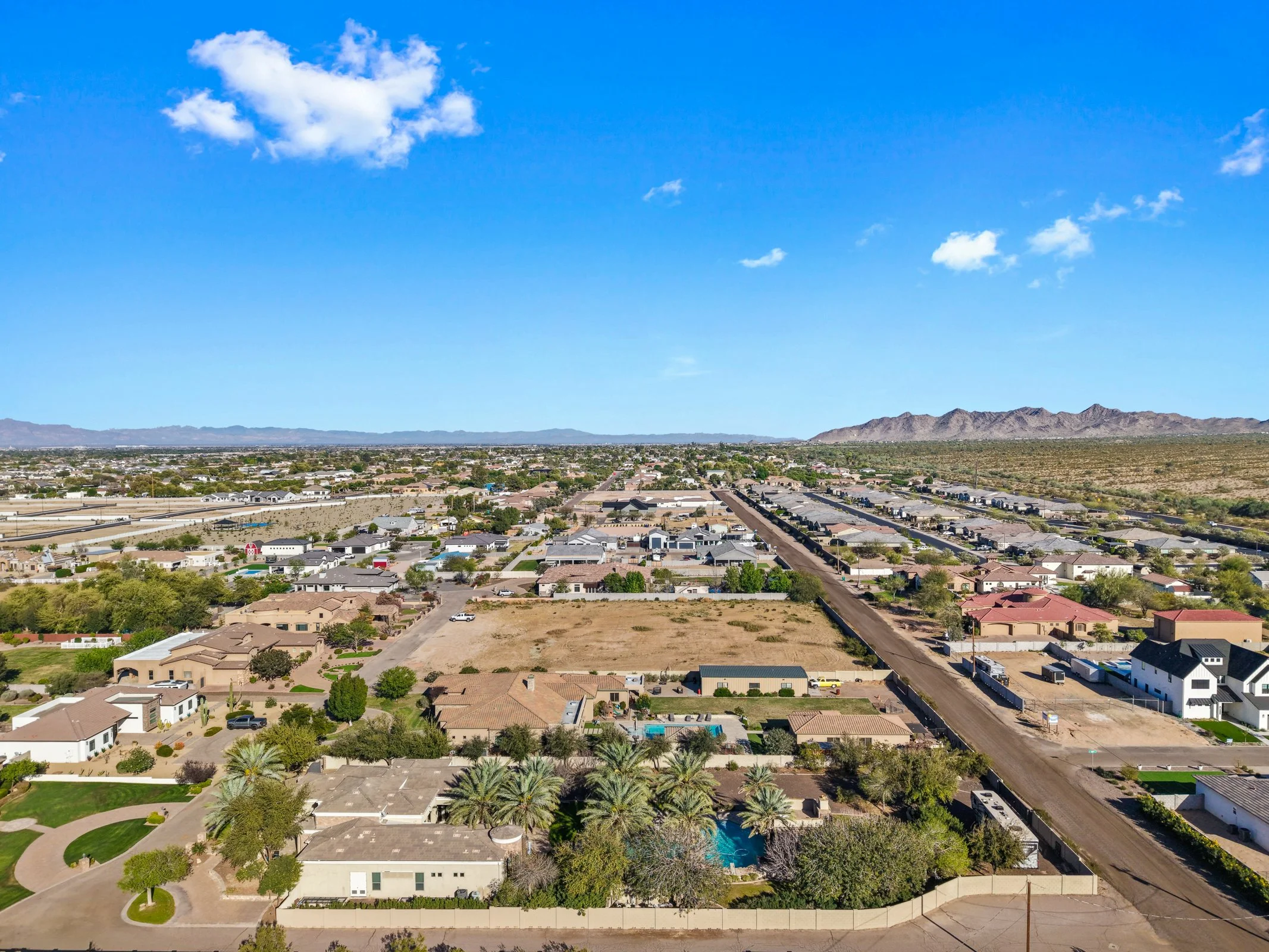 3309 E Sunnydale Dr-103.jpg